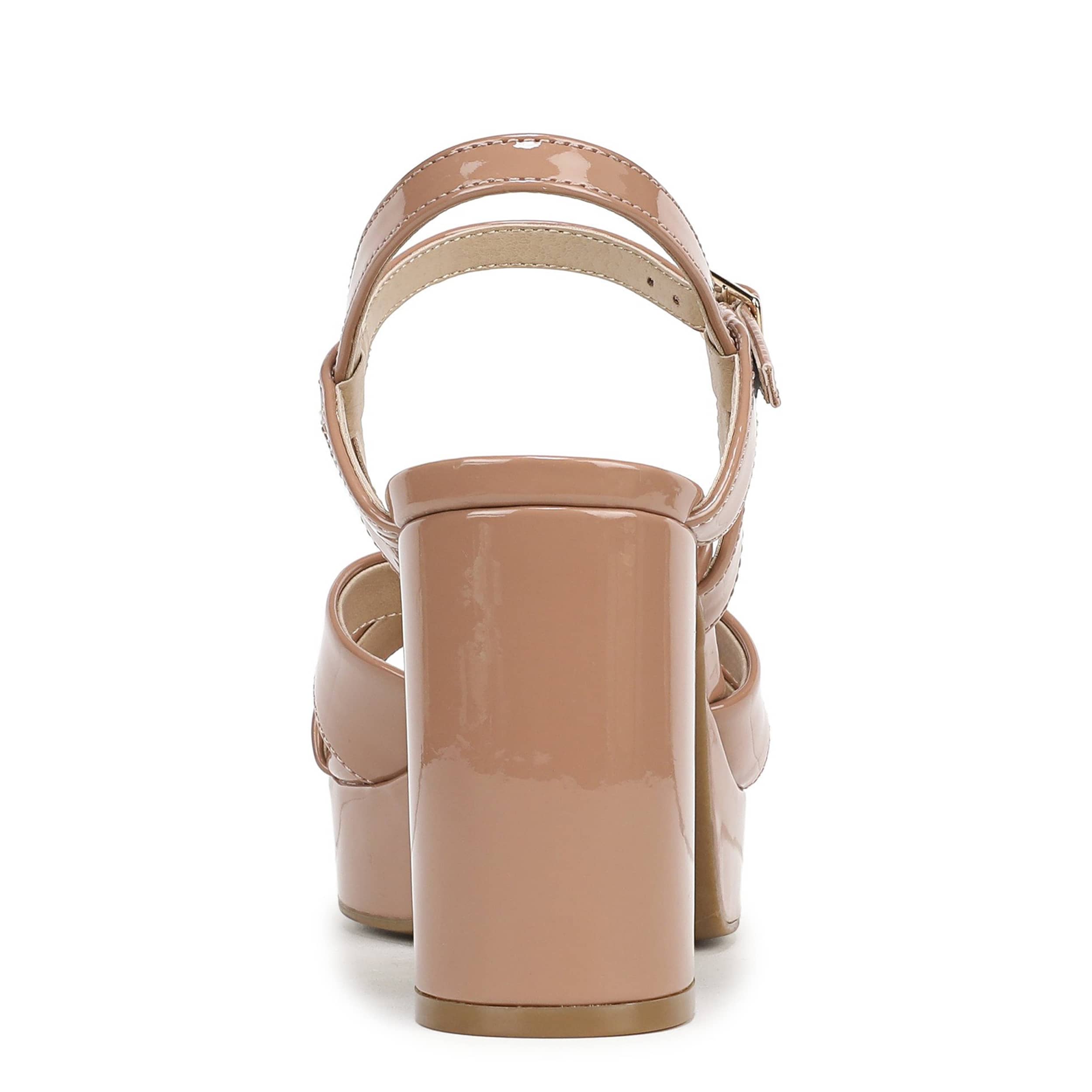 LIFESTRIDE-WOMENS ALICE SANDAL-SAND & NUDE