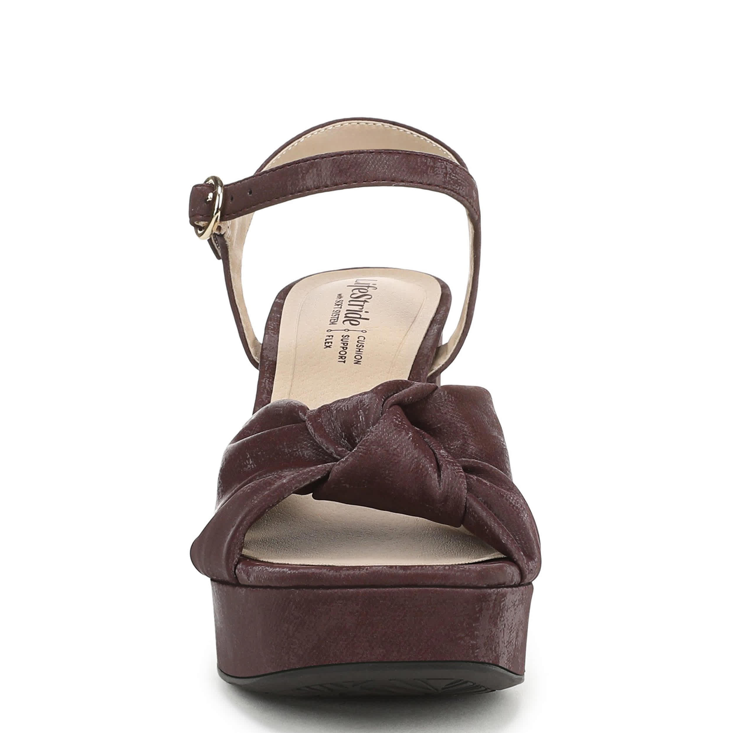 LIFESTRIDE-WOMENS AUGUST SANDAL-CORDOVAN & 