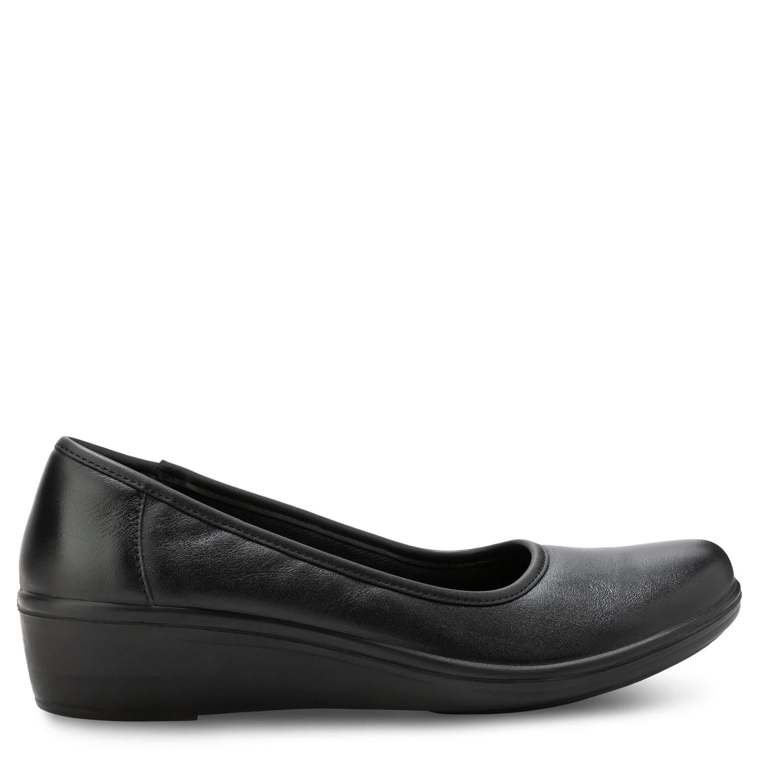 EASTLAND-WOMENS BELINDA FLAT-BLACK & 