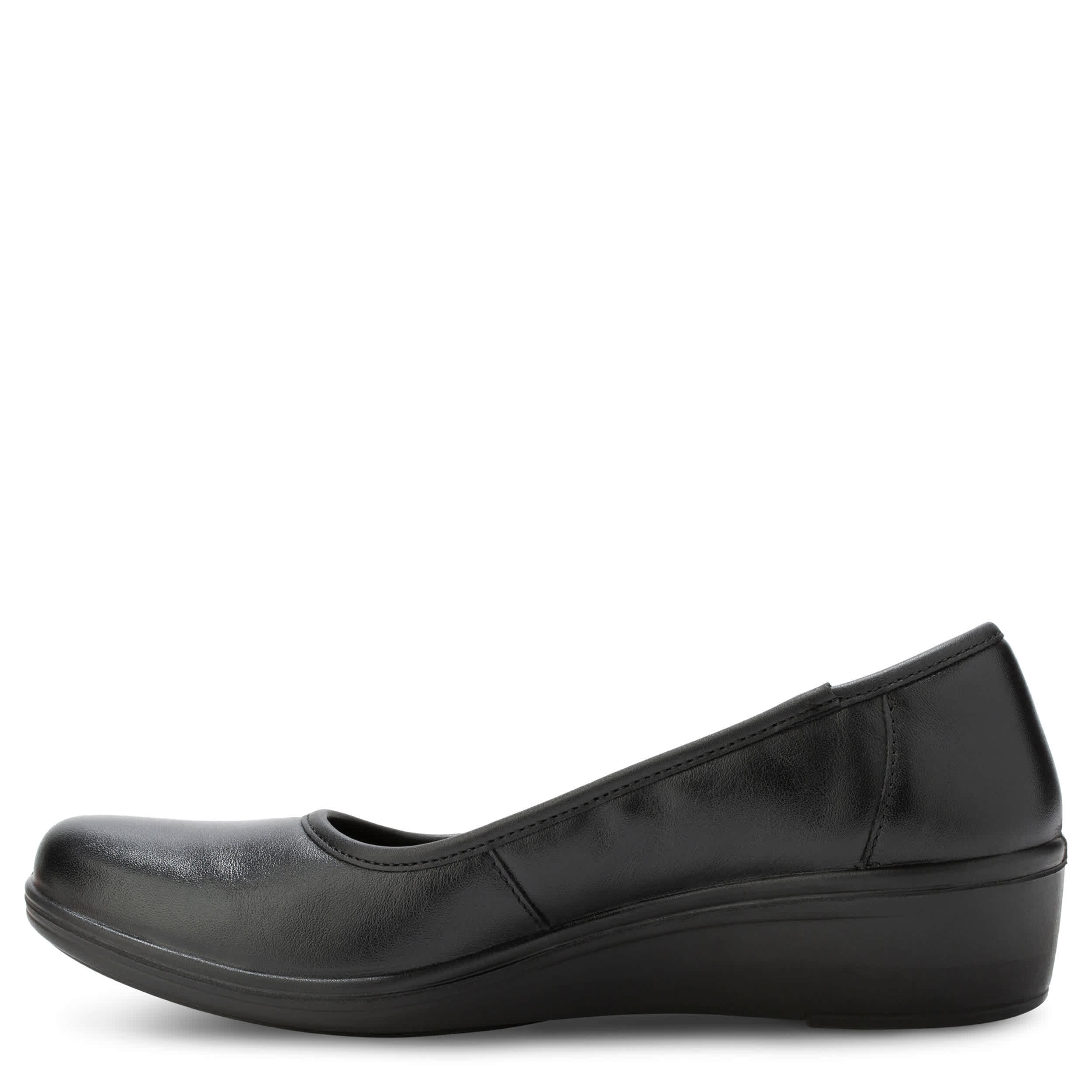 EASTLAND-WOMENS BELINDA FLAT-BLACK & 
