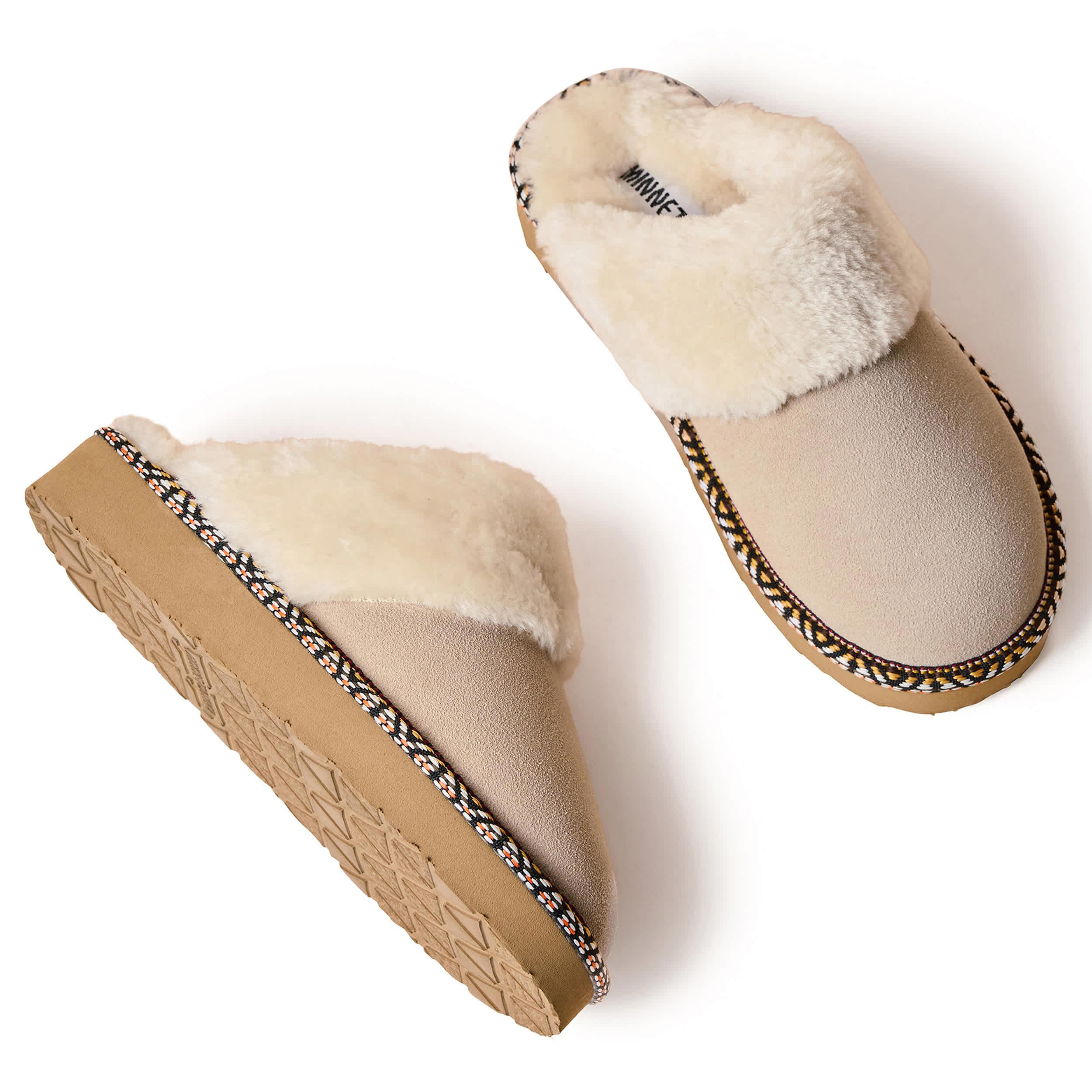 MINNETONKA-WOMENS CERISE SLIPPER-STONE & 