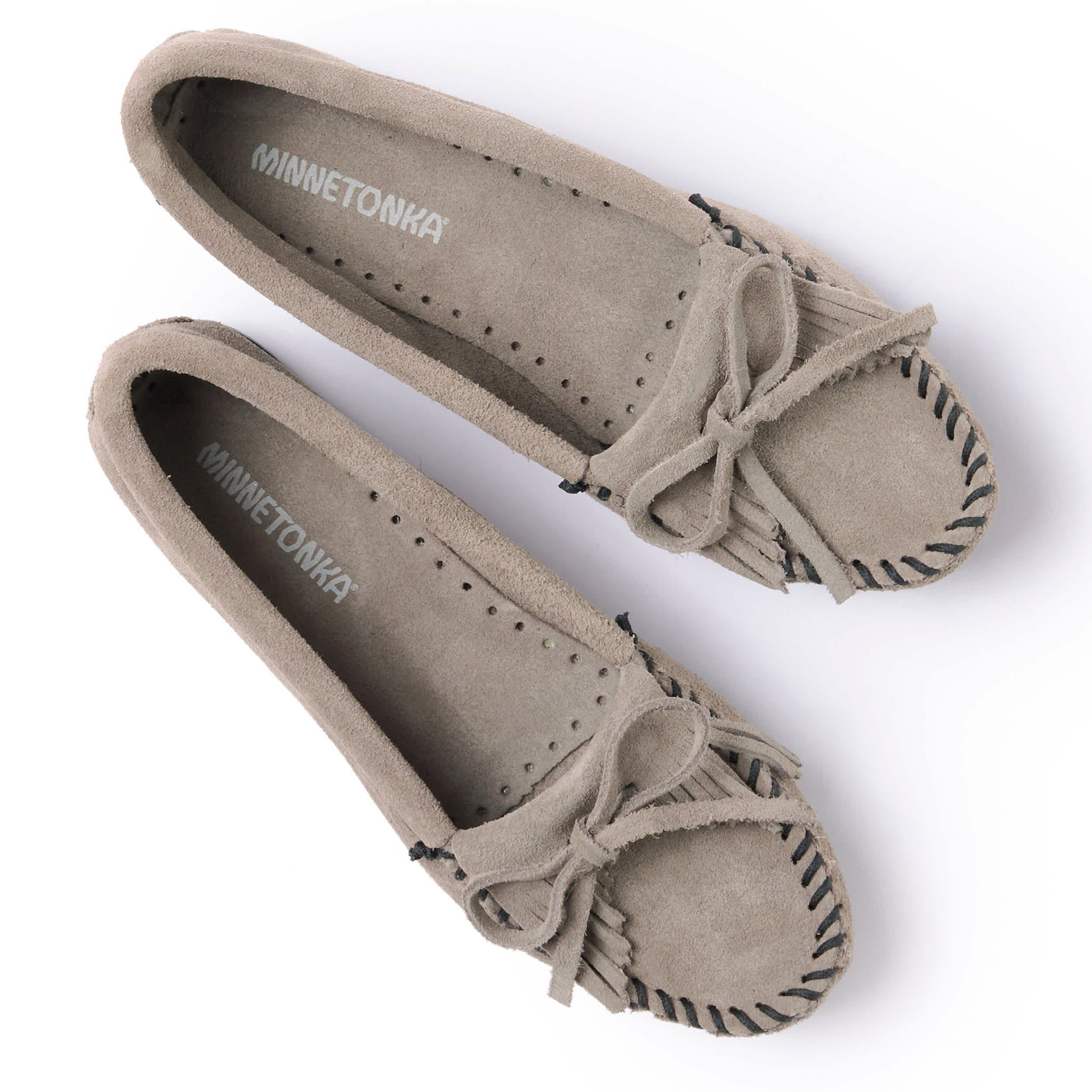 MINNETONKA-WOMENS KILTY LOAFER-GREY & 