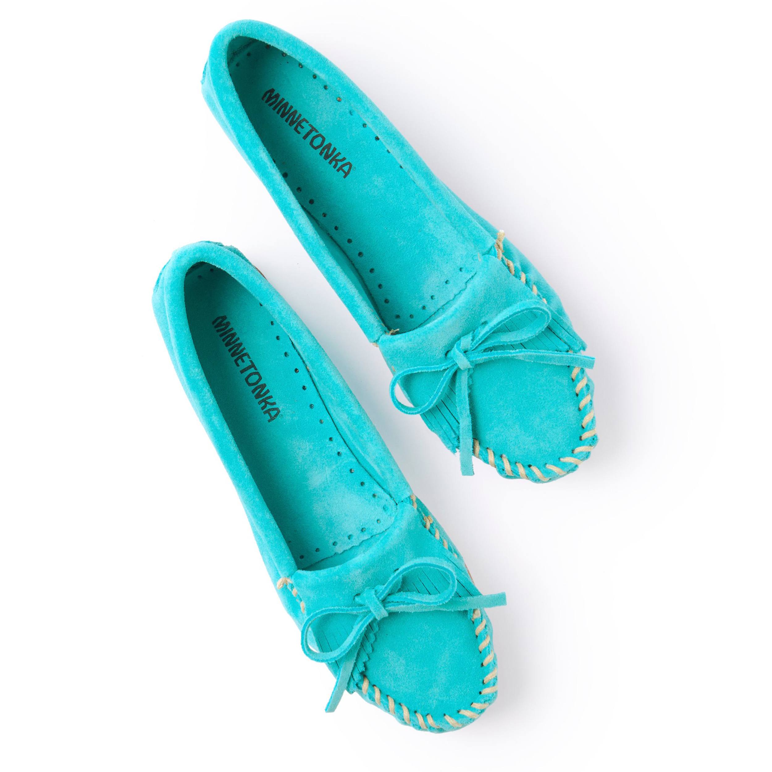 MINNETONKA-WOMENS KILTY LOAFER-TURQUOISE & 