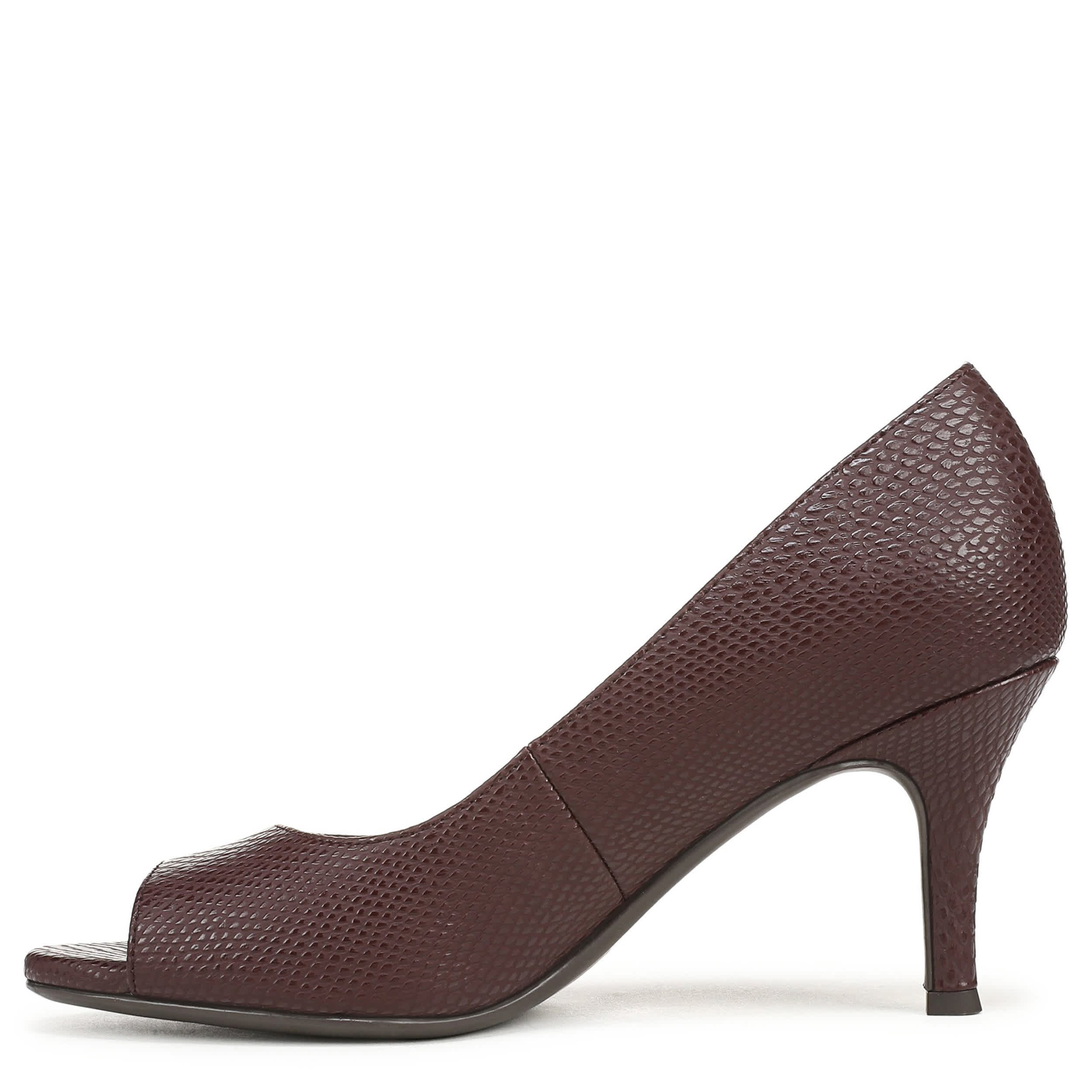 NATURALIZER-WOMENS LOCKE PUMP-WINE & 
