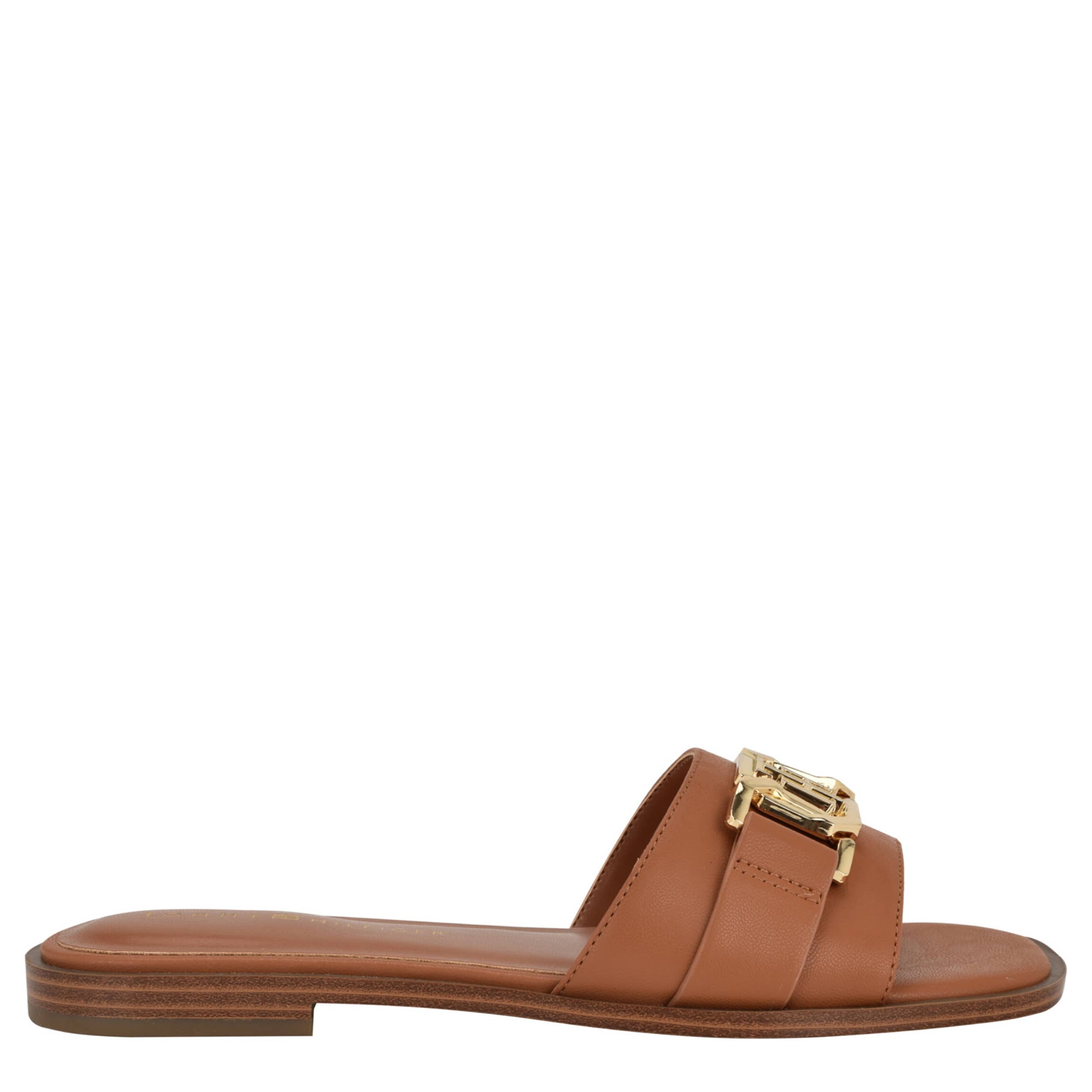 TOMMY HILFIGER WOMENS TRULEI SLIDE SANDAL - TAN
