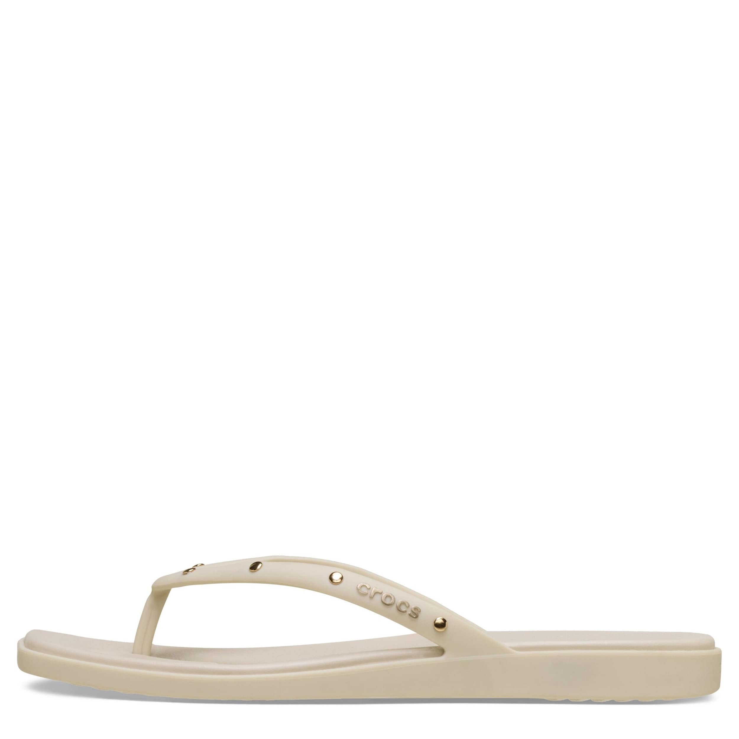 CROCS-WOMENS MIAMI STUDDED FLIP SANDAL-OFF WHITE & 
