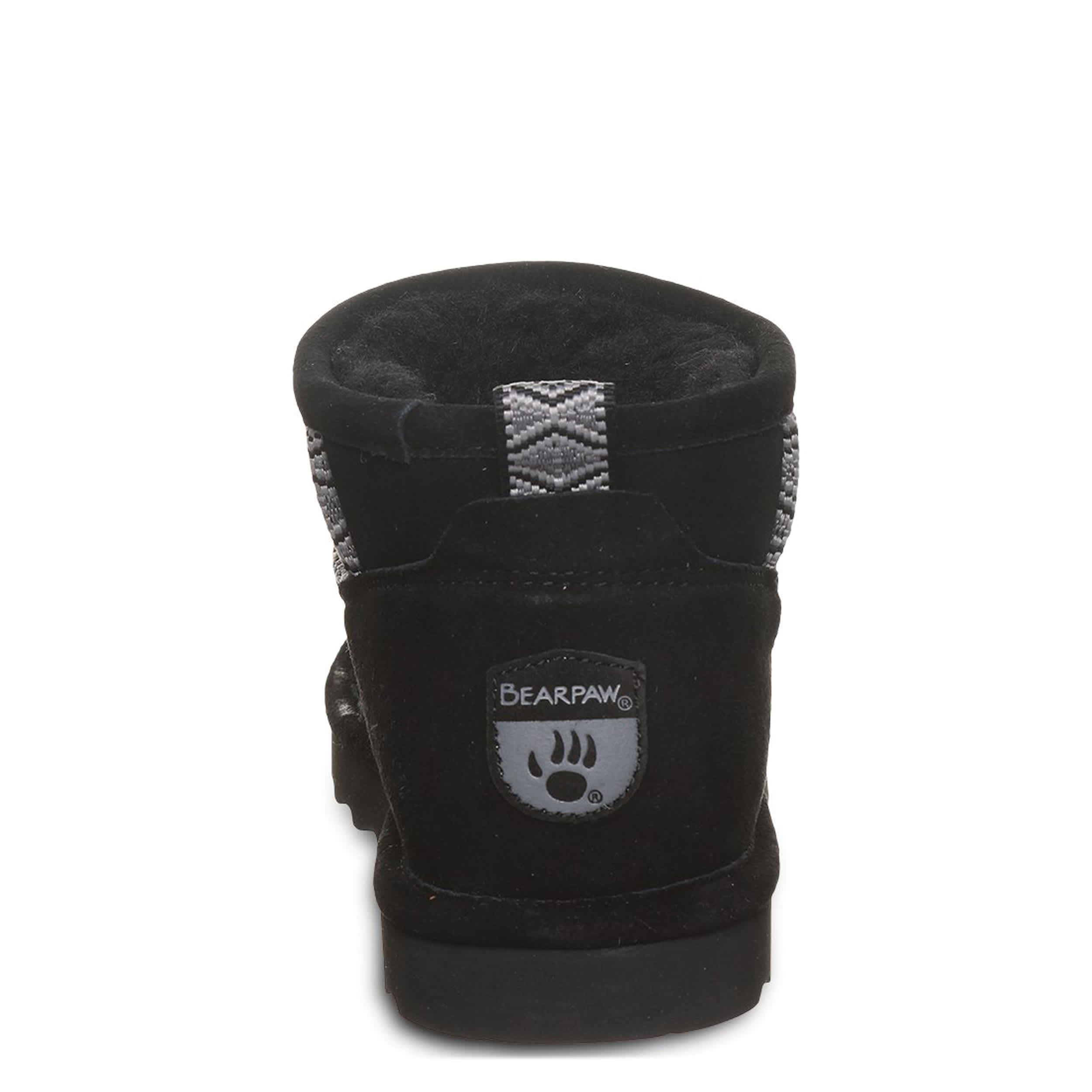 BEARPAW-WOMENS AKIRA FAUX FUR BOOT-BLACK & 