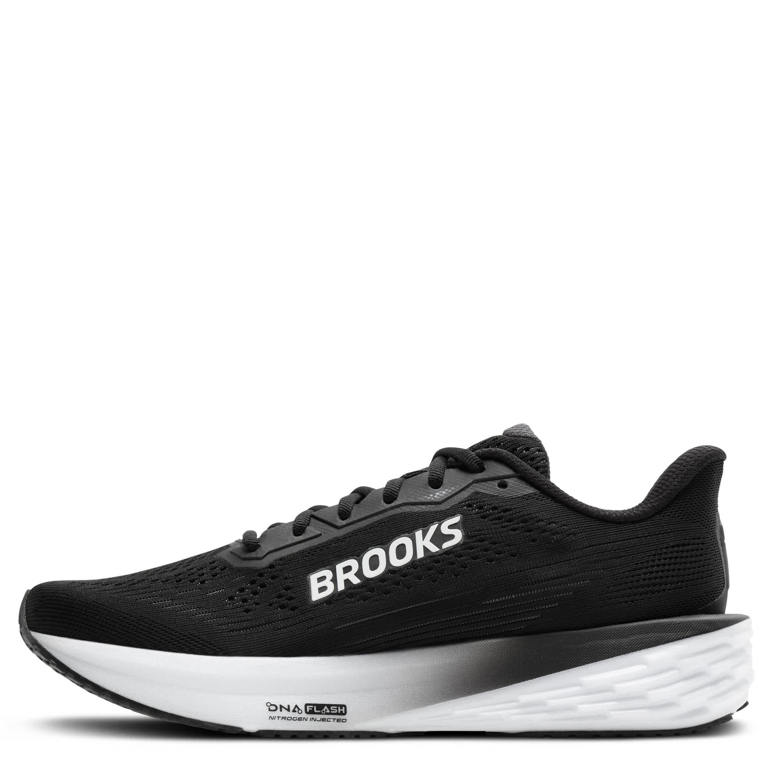 BROOKS-WOMENS LAUNCH 12 RUNNING SHOE-BLACK & WHITE