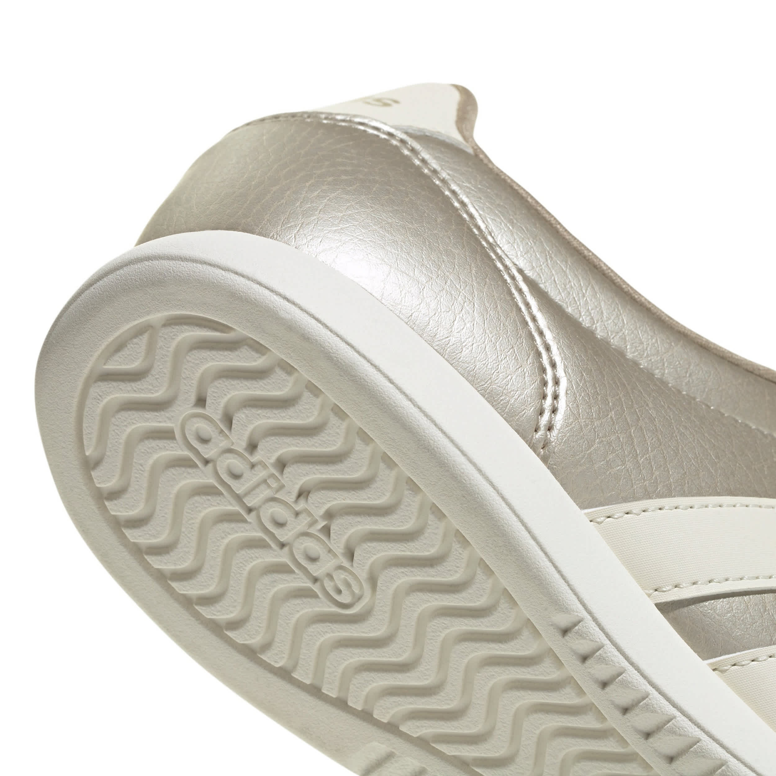 ADIDAS-WOMENS BARREDA LO-MED METALLIC & OFF WHITE