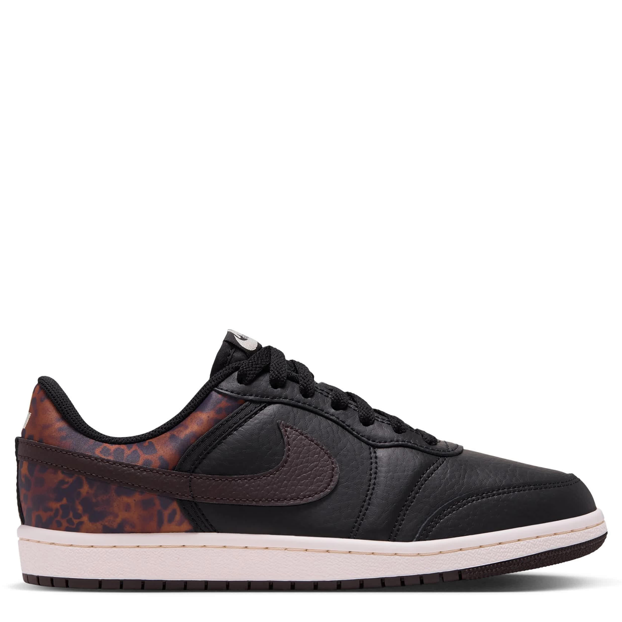 JORDAN-WOMENS SKYLINE LOW SNEAKER-LEOPARD & BLACK