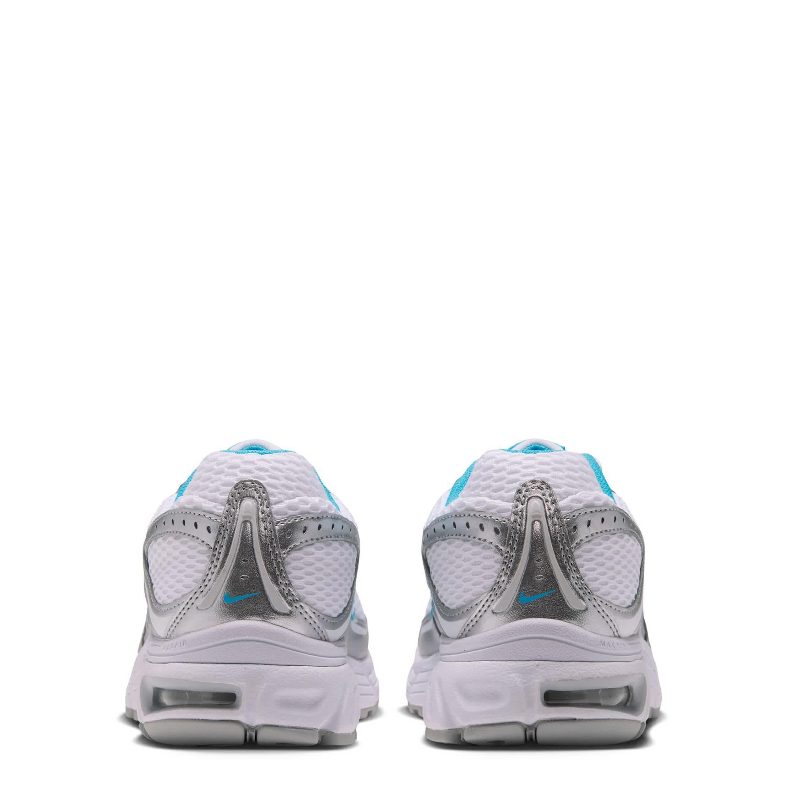 NIKE-WOMENS AIR MAX MOTO 2K SNEAKER-WHITE & LIGHT BLUE