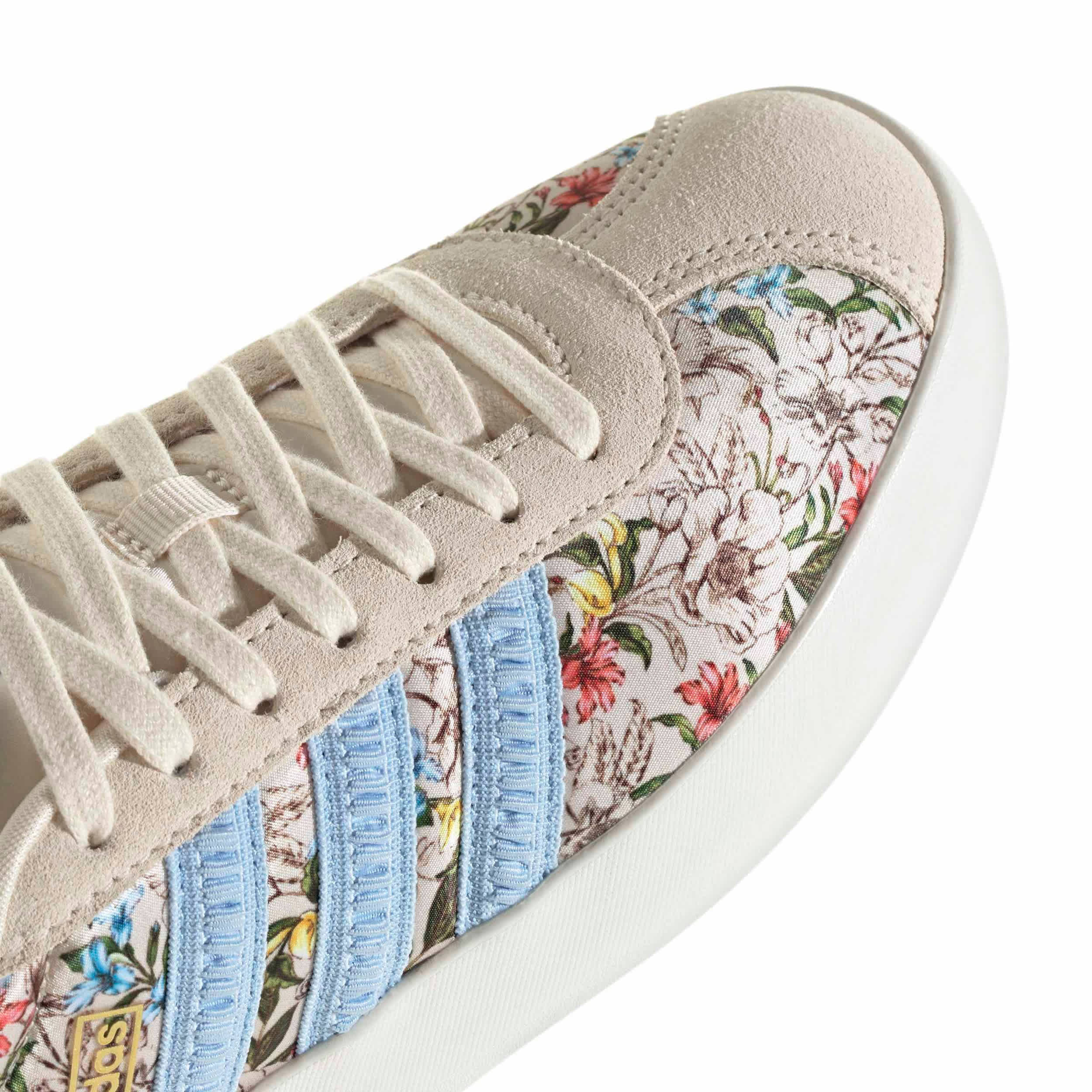 ADIDAS-WOMENS VL COURT 3.0 SNEAKER-IVORY & LIGHT BLUE
