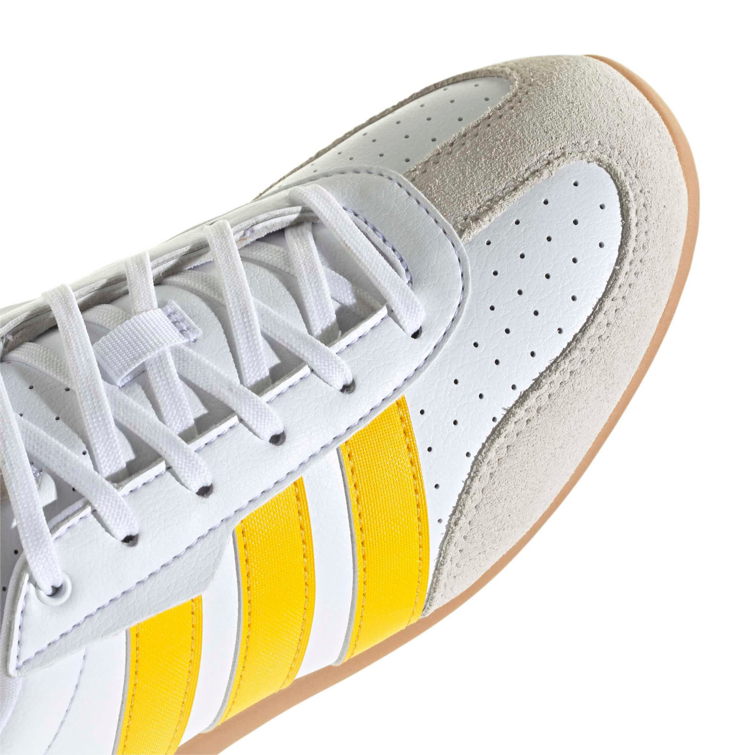 ADIDAS-WOMENS BARREDA LO SNEAKER-WHITE & GOLD