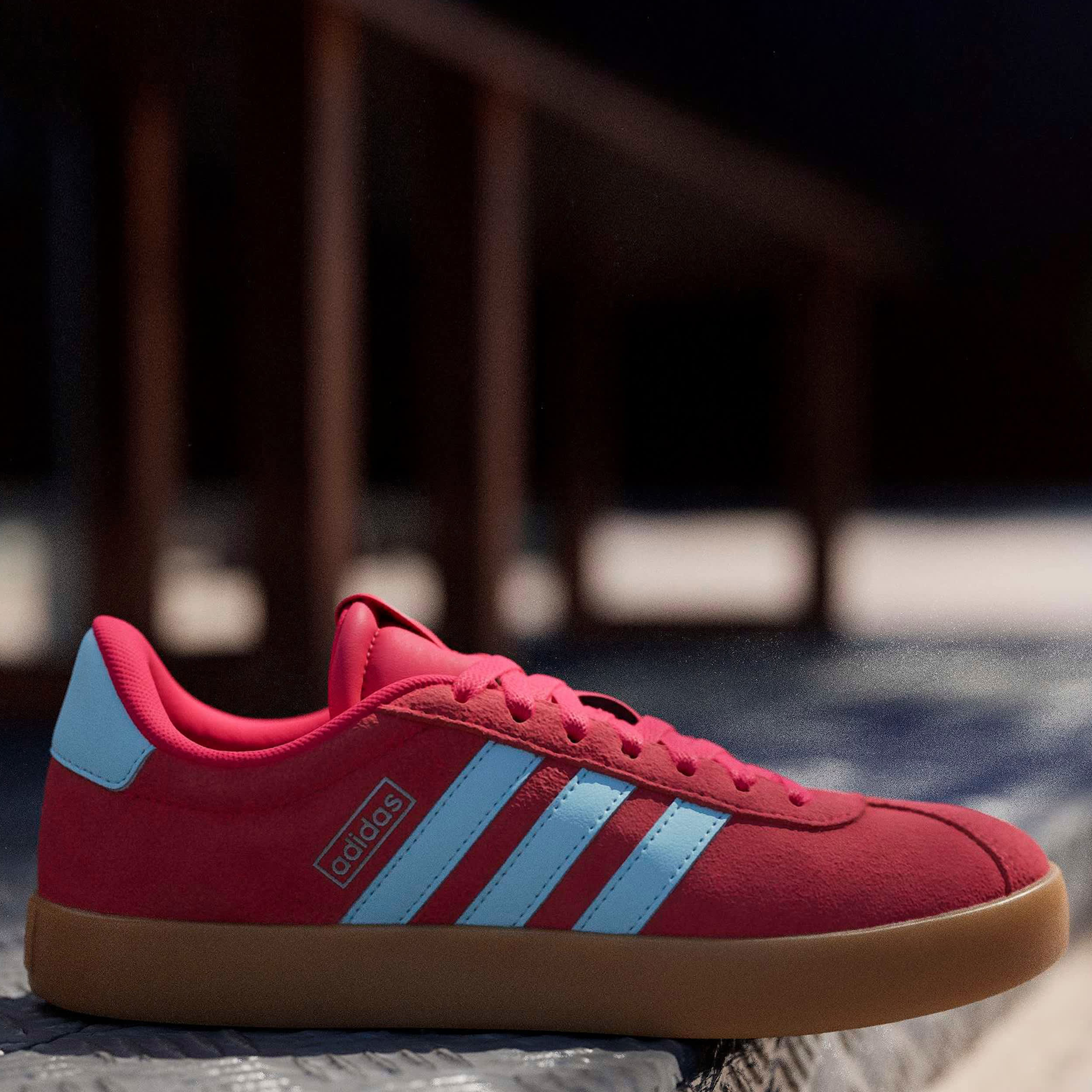 ADIDAS-WOMENS VL COURT 3.0 SNEAKER-RED & BLUE