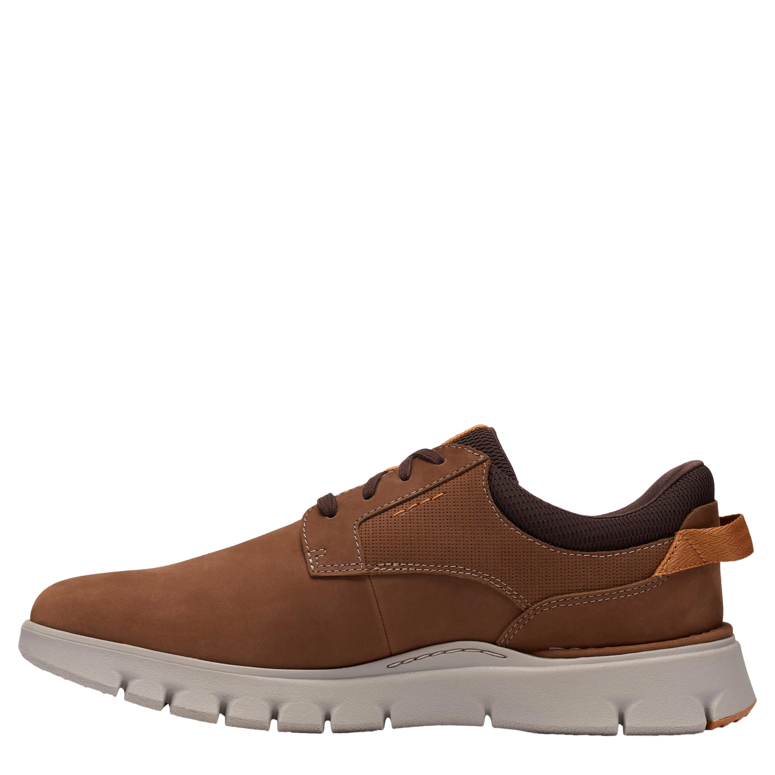CLARKS-MENS STEP 365 PLAIN SNEAKER-BROWN & 