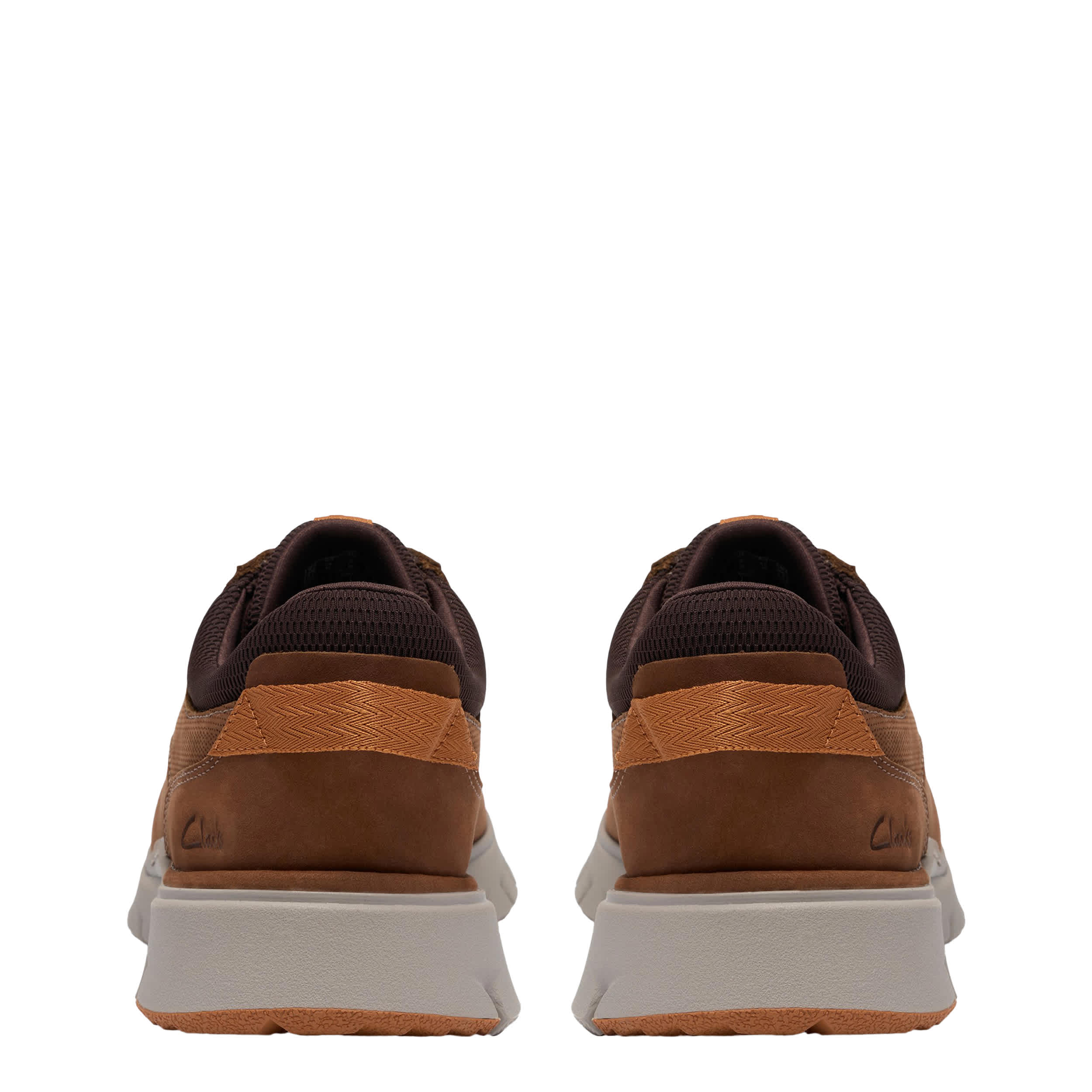 CLARKS-MENS STEP 365 PLAIN SNEAKER-BROWN & 