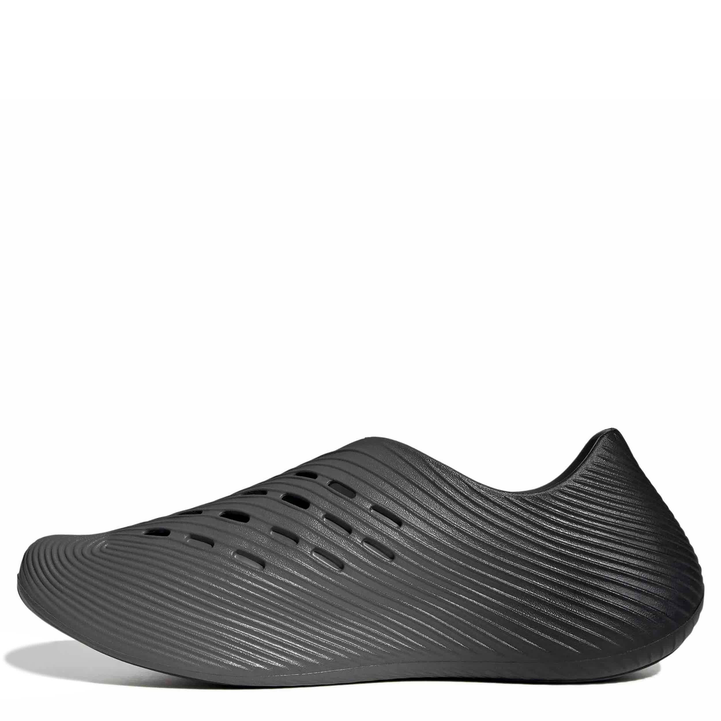 ADIDAS-MENS PURECHILL SLIP ON-BLACK & WHITE