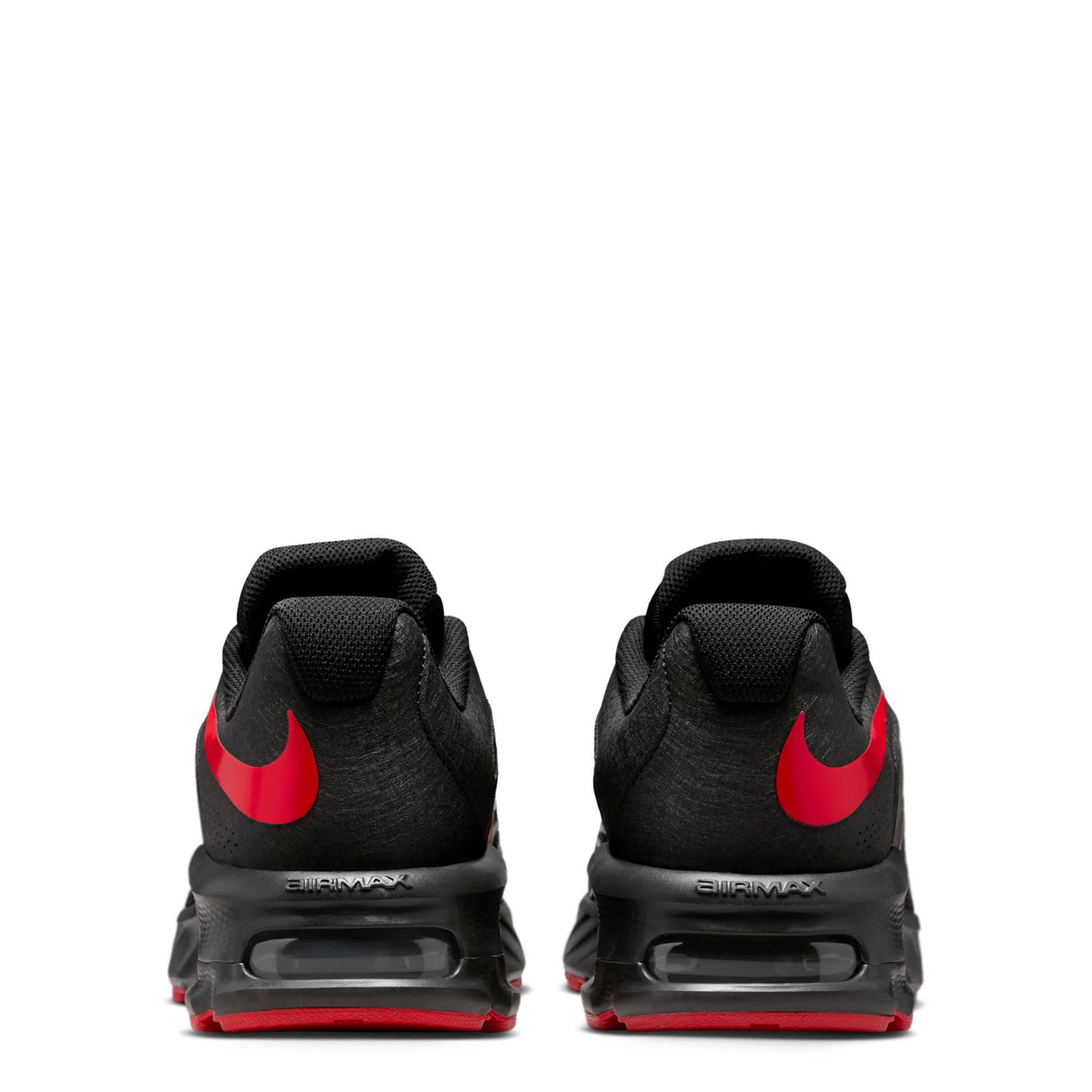MENS NIKE AIR MAX BIA SNEAKER