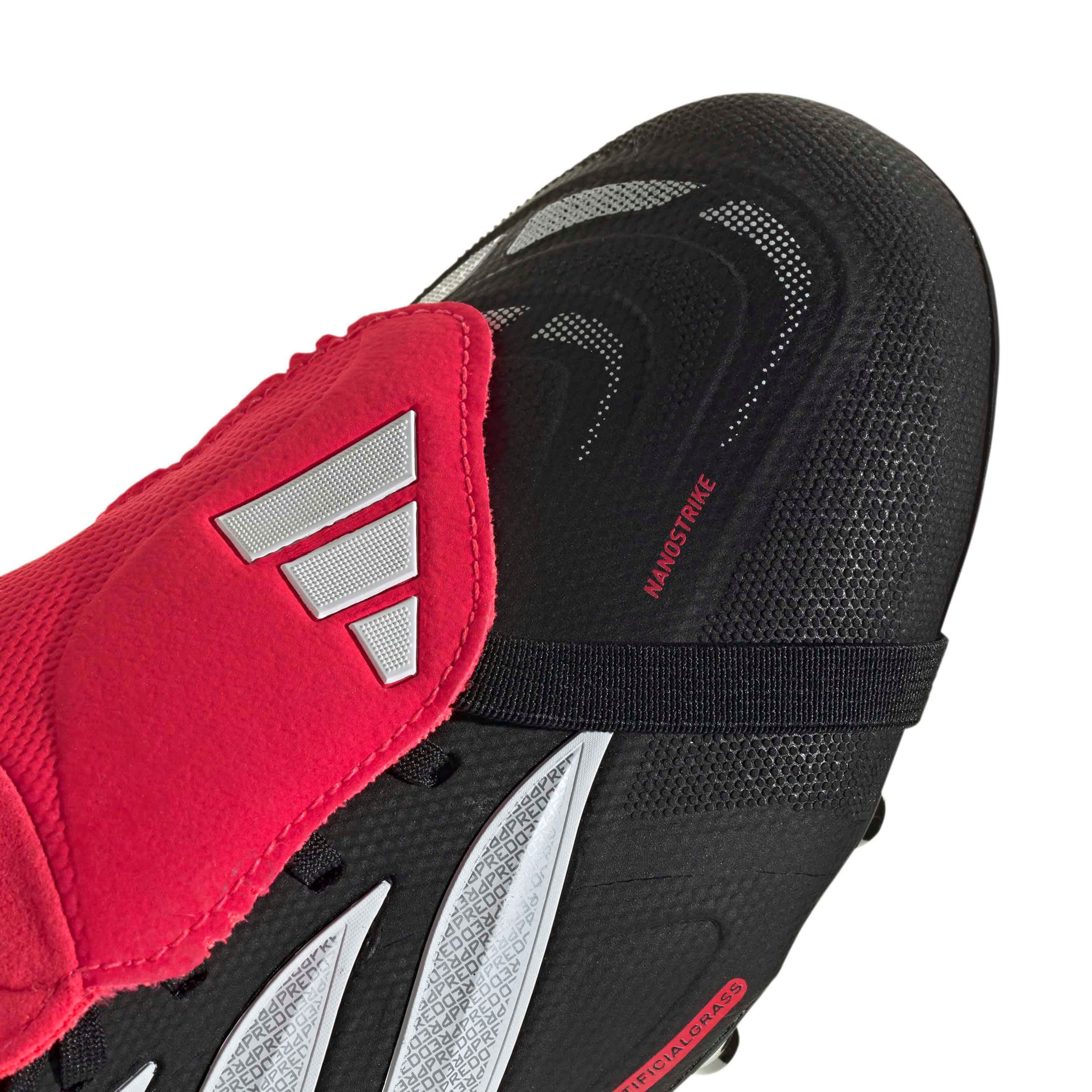 ADIDAS-UNISEX PREDATOR LEAGUE FOLD-OVER GROUND SOCCER CLEATS-BLACK & WHITE