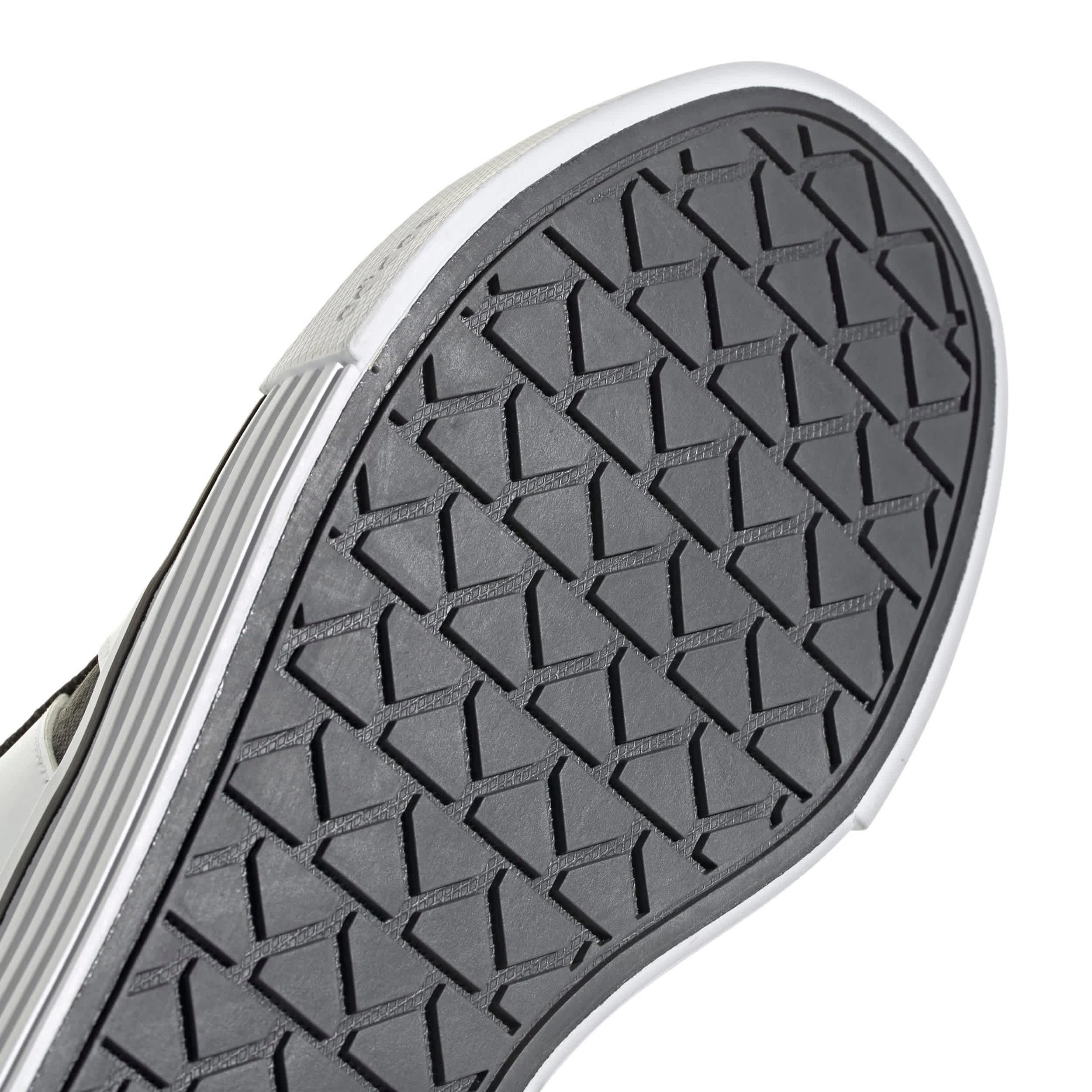 ADIDAS-MENS BLACK UNISEX DAILY 4.0 SHOE-BLACK & WHITE
