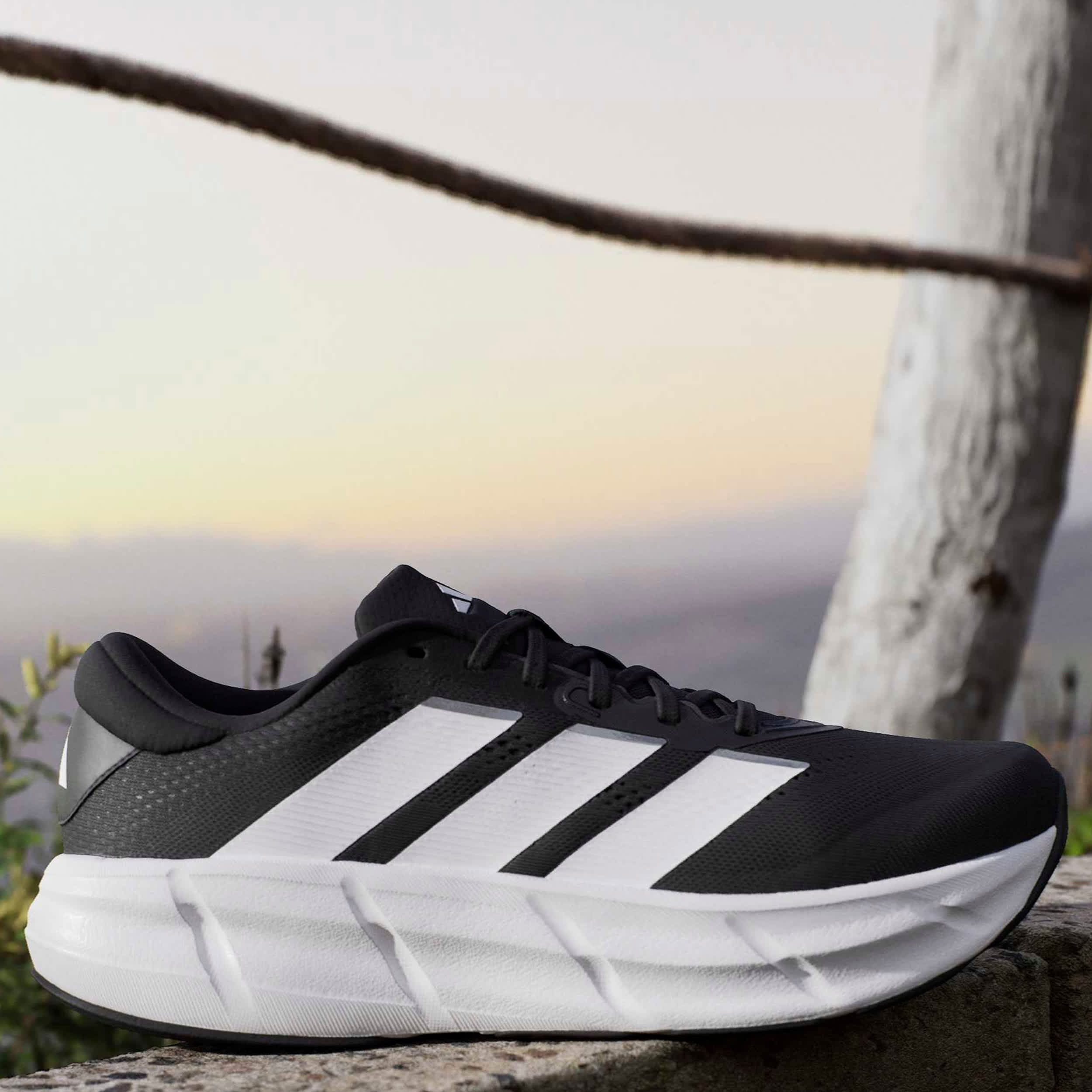 ADIDAS-MENS QUESTAR 4 RUNNING SHOES-BLACK & WHITE