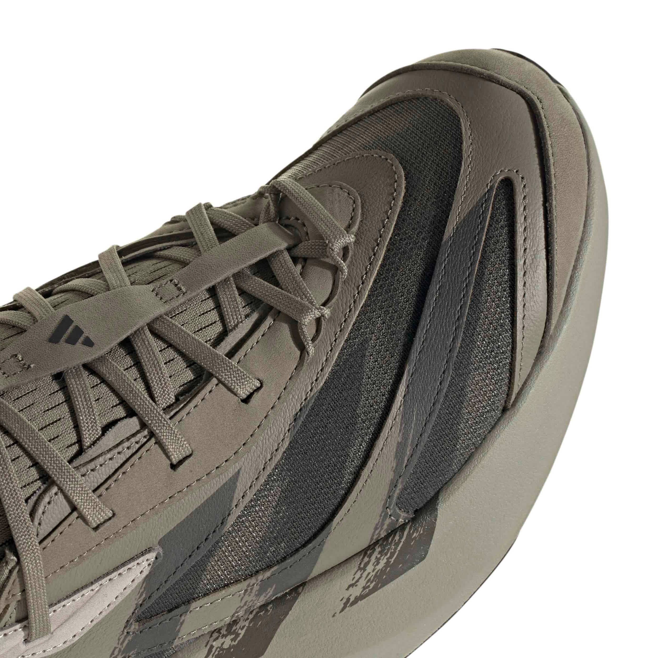 ADIDAS-MENS LIGHTBLAZE EVO SL SNEAKER-TAN & BLACK