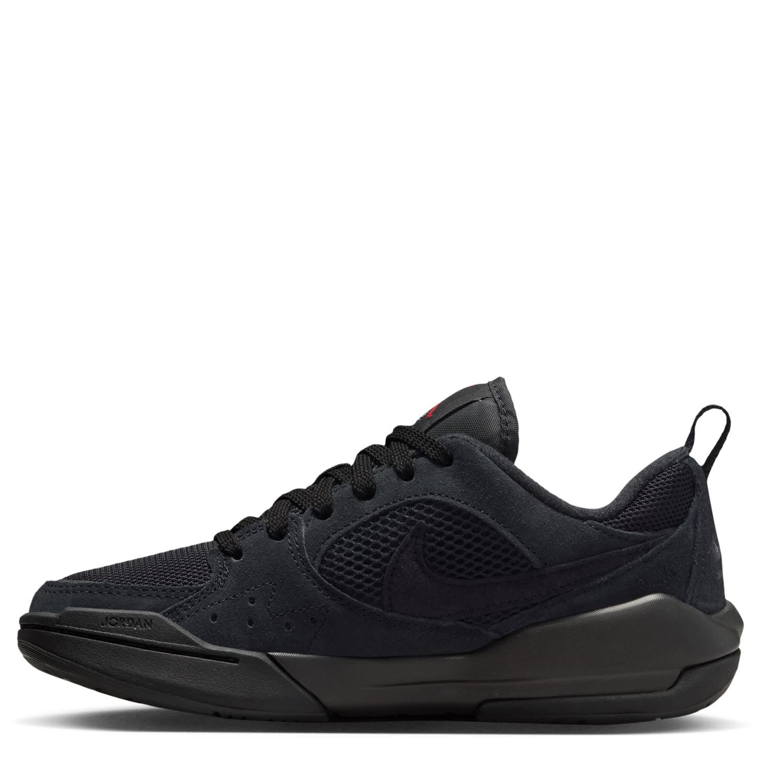 JORDAN-BOYS BIG KID CMFT ERA SNEAKER-BLACK & BLACK