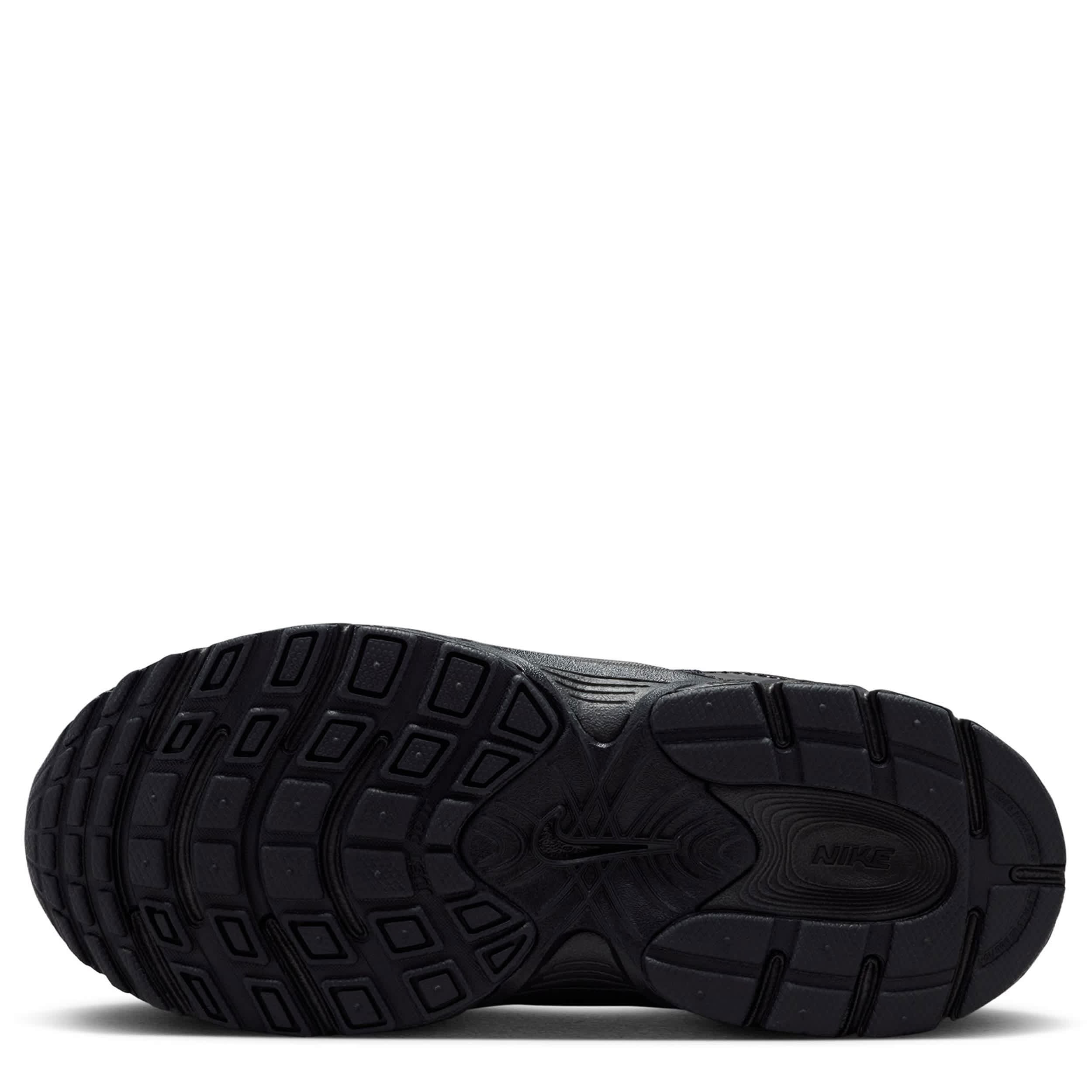NIKE-BOYS LITTLE KID V5 RNR SNEAKER-BLACK & BLACK
