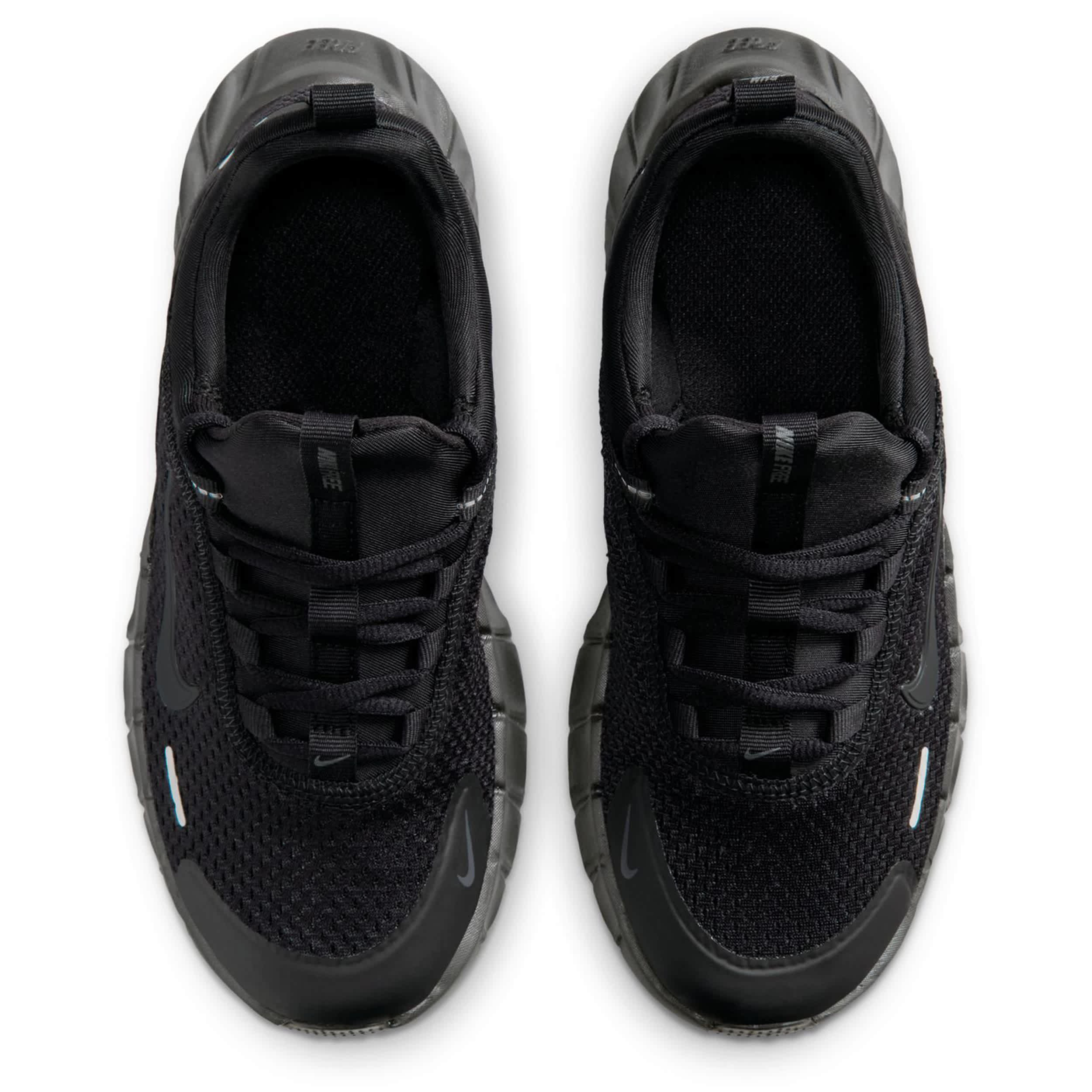 NIKE-BOYS BIG KID FREE RIDE RUNNING SHOE-BLACK & DARK GREY