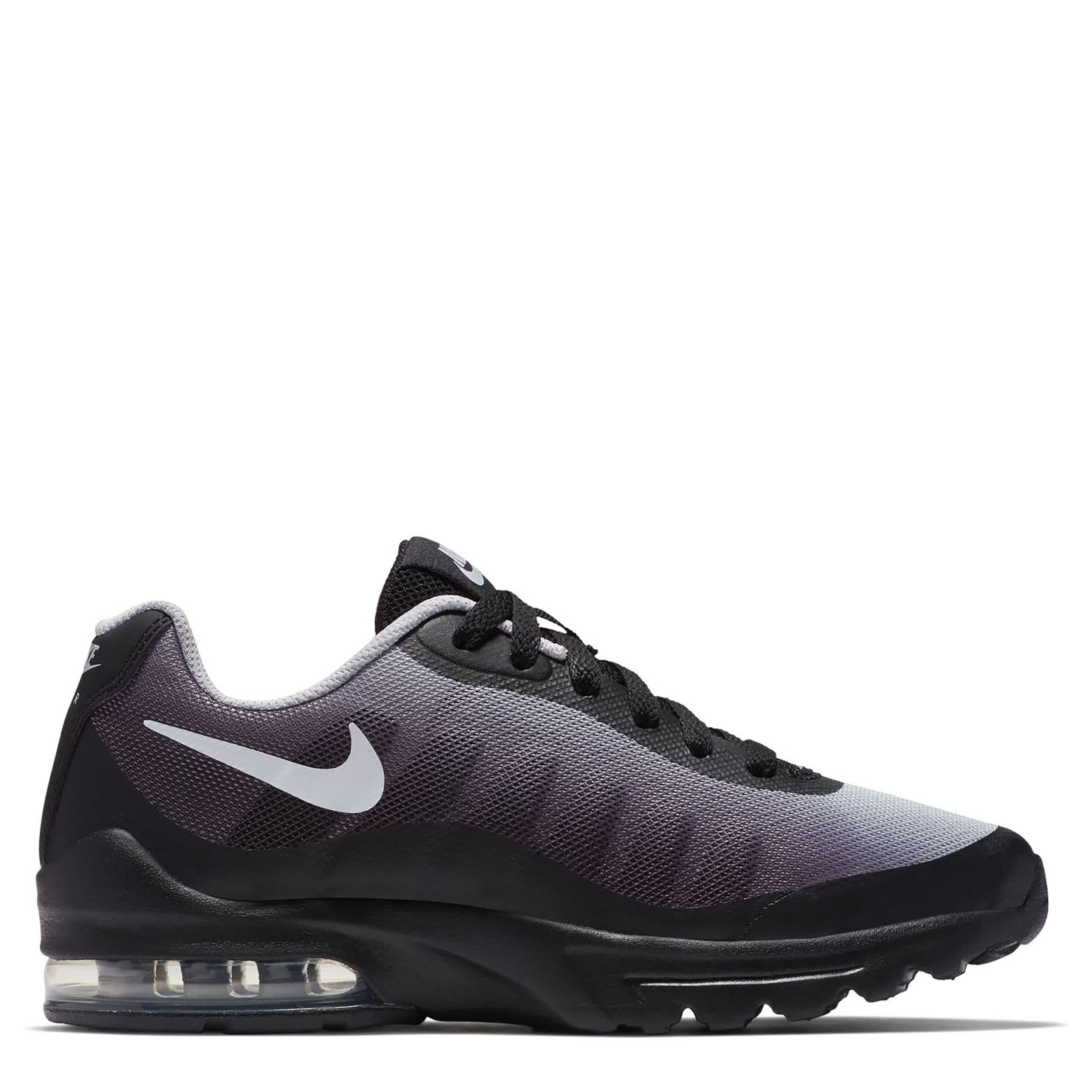NIKE-BOYS BIG KID AIR MAX INVIGOR SNEAKER-BLACK & WHITE