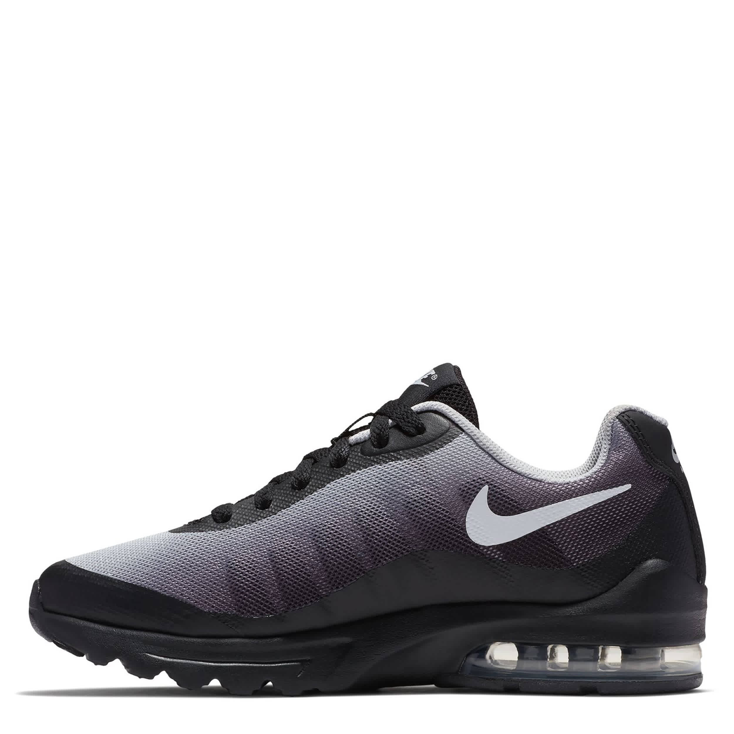 NIKE-BOYS BIG KID AIR MAX INVIGOR SNEAKER-BLACK & WHITE