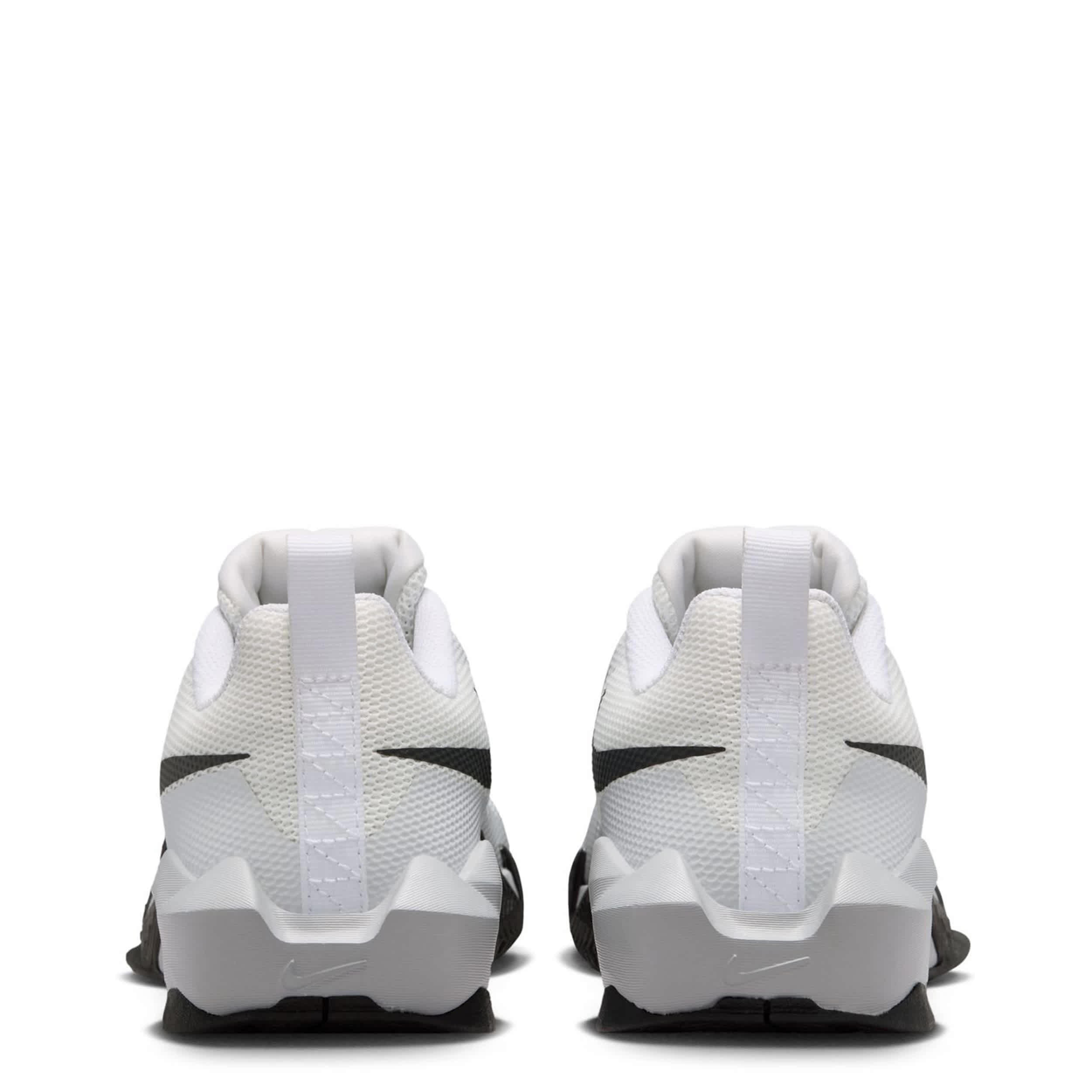 NIKE-BOYS BIG KID ST  DYNAMITE SNEAKER-WHITE & BLACK