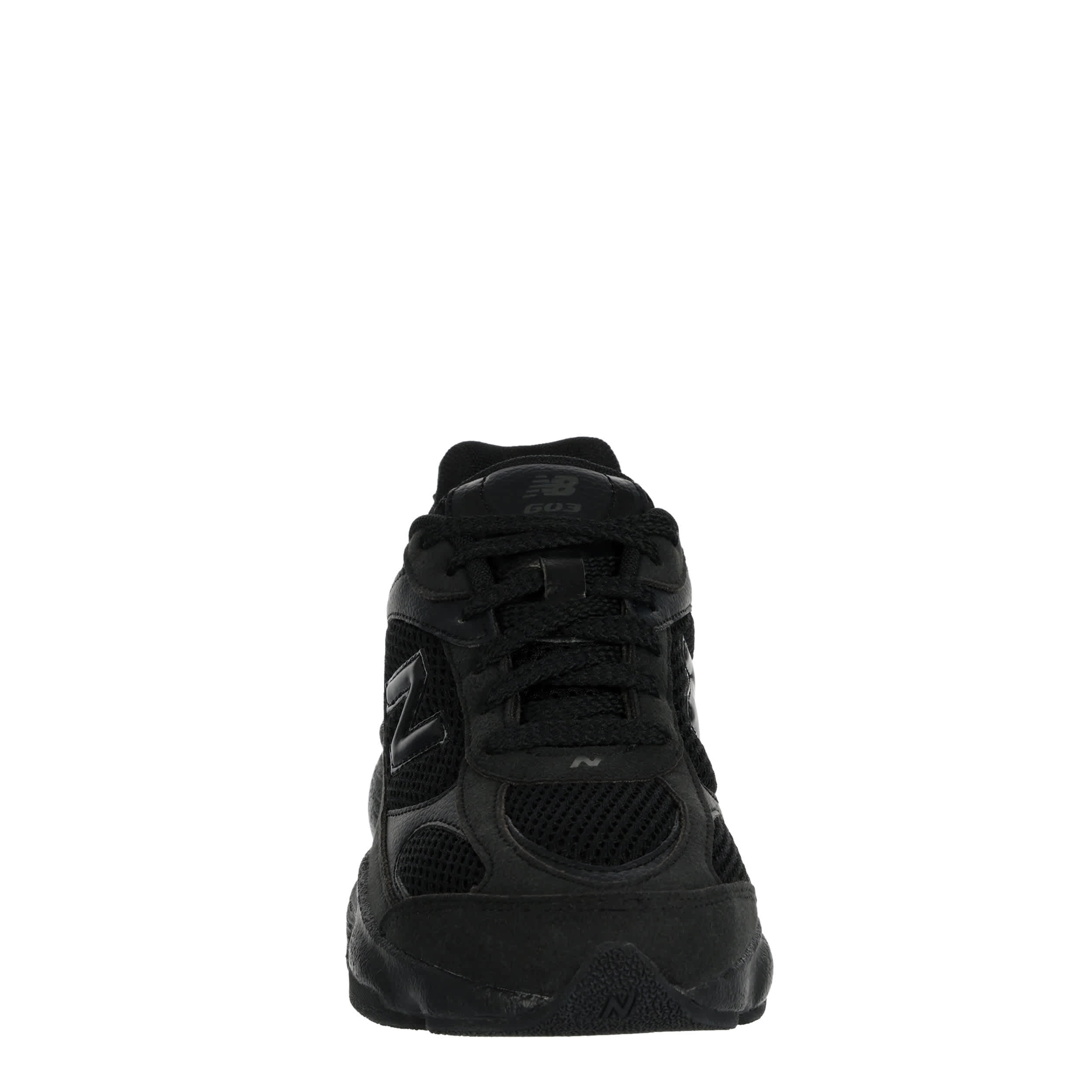 NEW BALANCE-BOYS BIG KID 603 SNEAKER-BLACK & BLACK