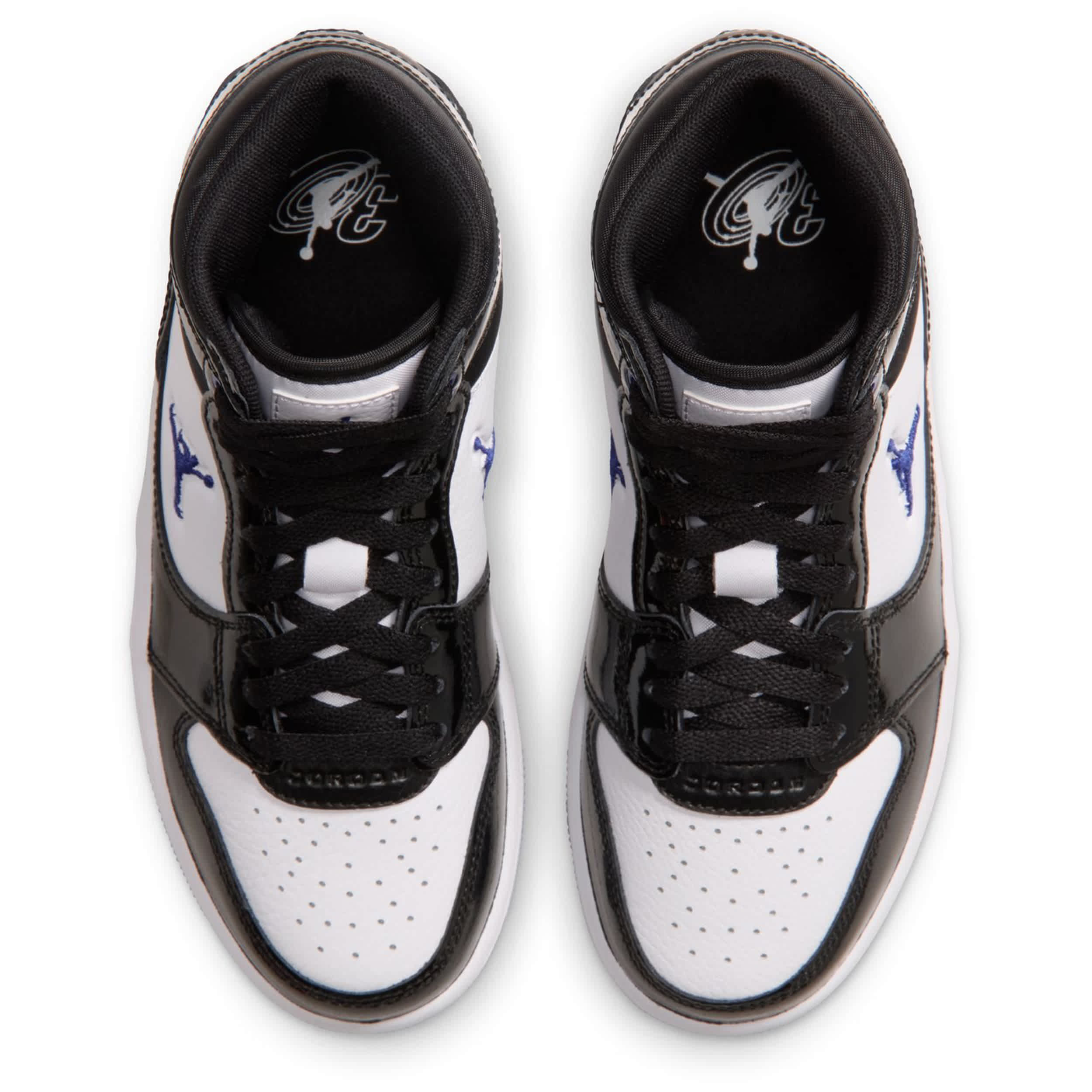 JORDAN-BOYS BIG KID COURT CONNECT MID SNEAKER-BLACK & BLUE