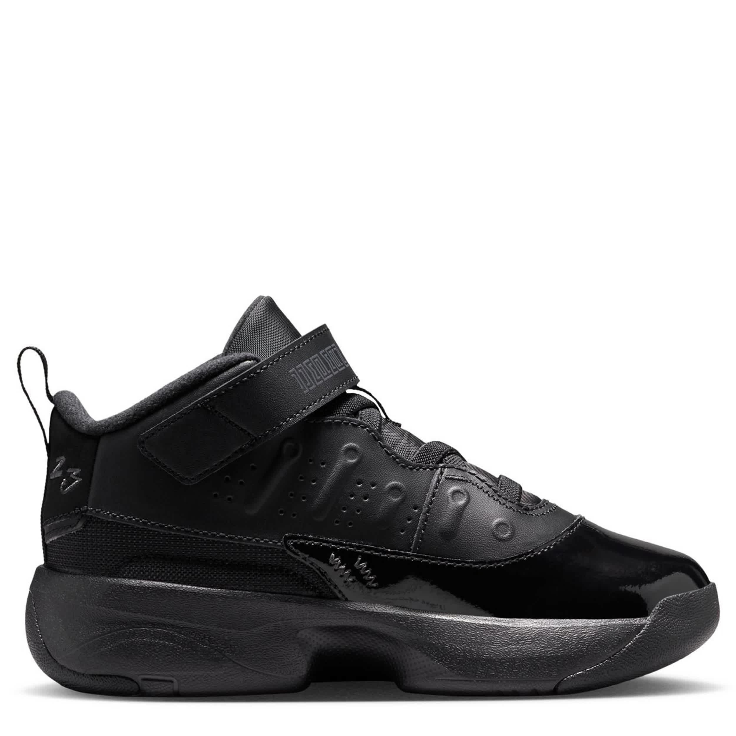 JORDAN-BOYS LITTLE KID MAX AURA 7 SNEAKER-BLACK & DARK GREY