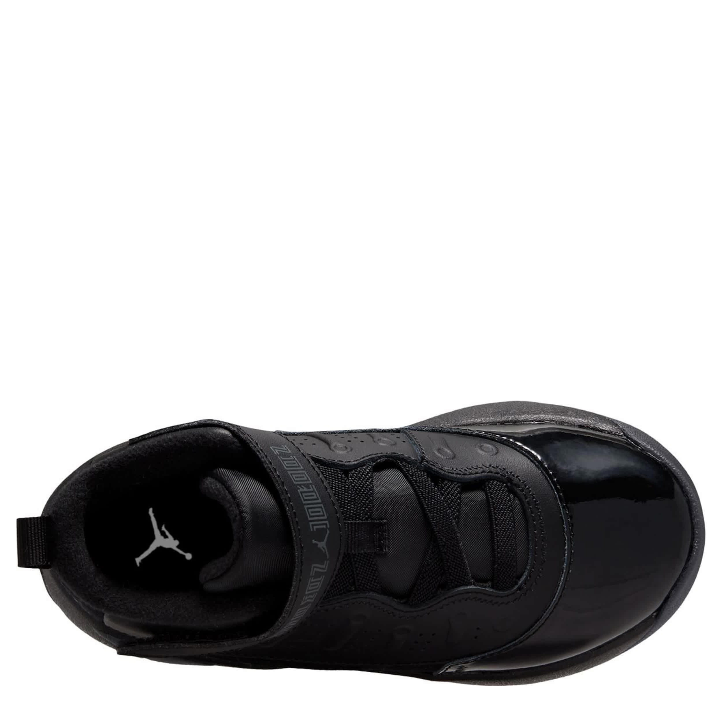 JORDAN-BOYS LITTLE KID MAX AURA 7 SNEAKER-BLACK & DARK GREY