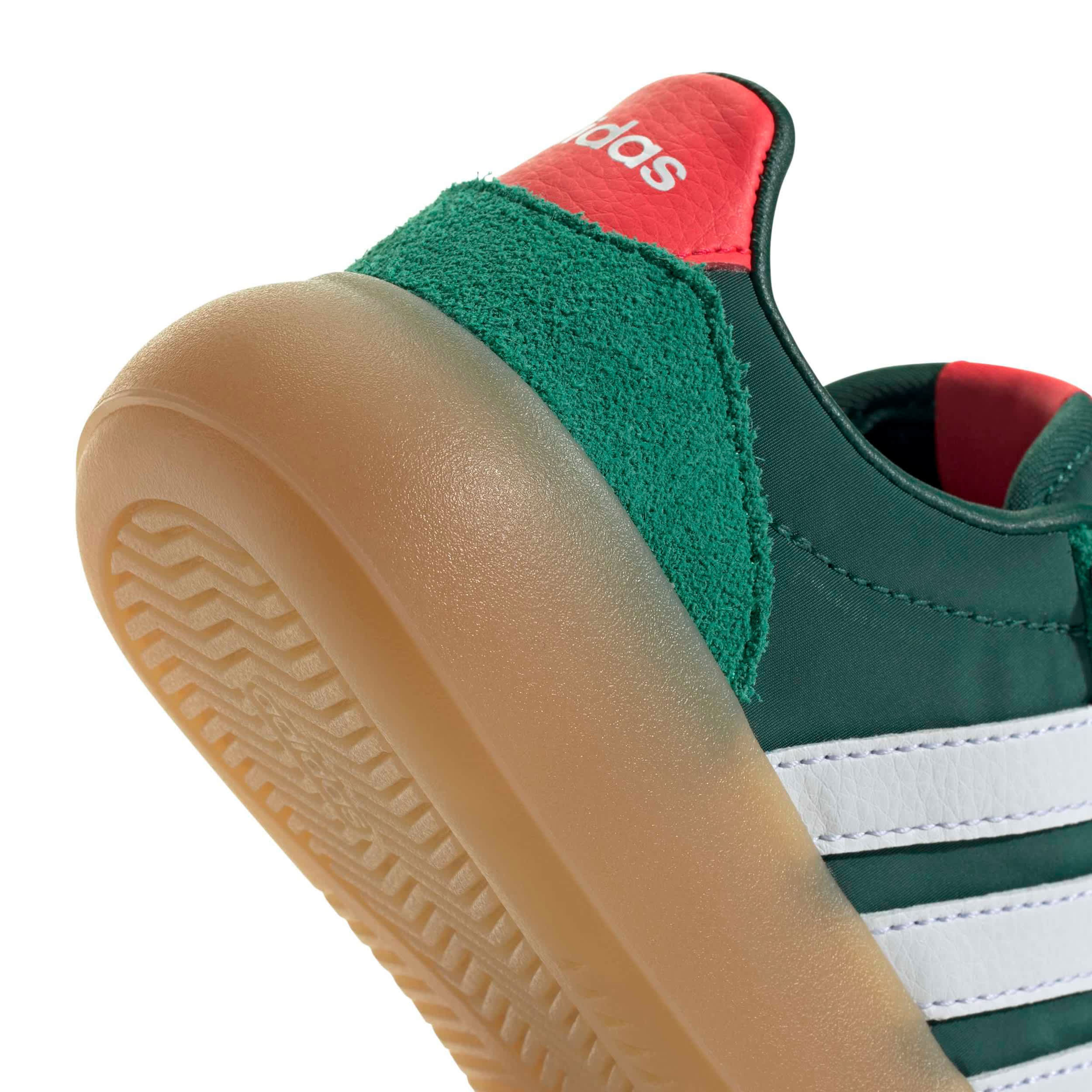 ADIDAS-BOYS LITTLE KID BARREDA DECODE SNEAKER-GREEN & WHITE
