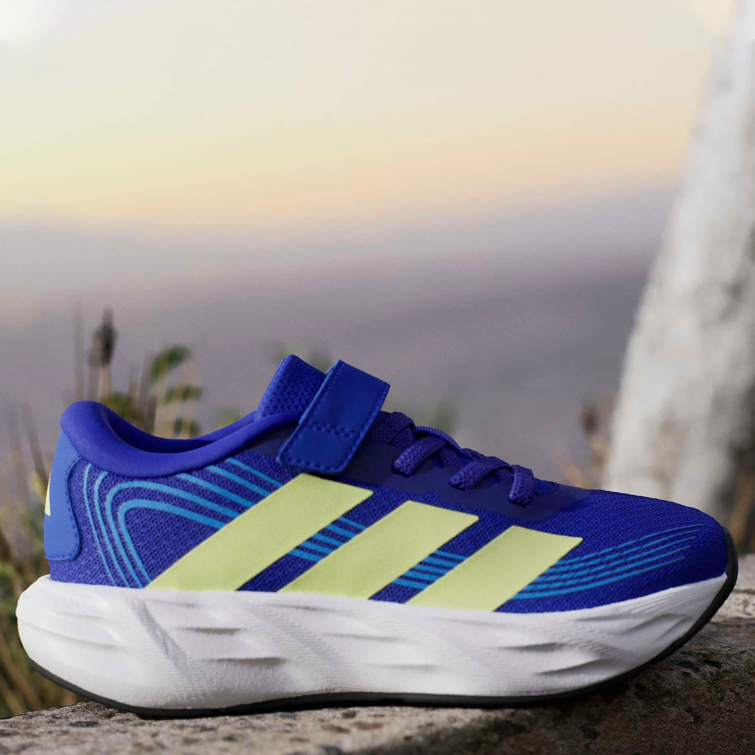 ADIDAS-BOYS LITTLE KID GALAXY 8 RUNNING SHOE-BLUE & YELLOW