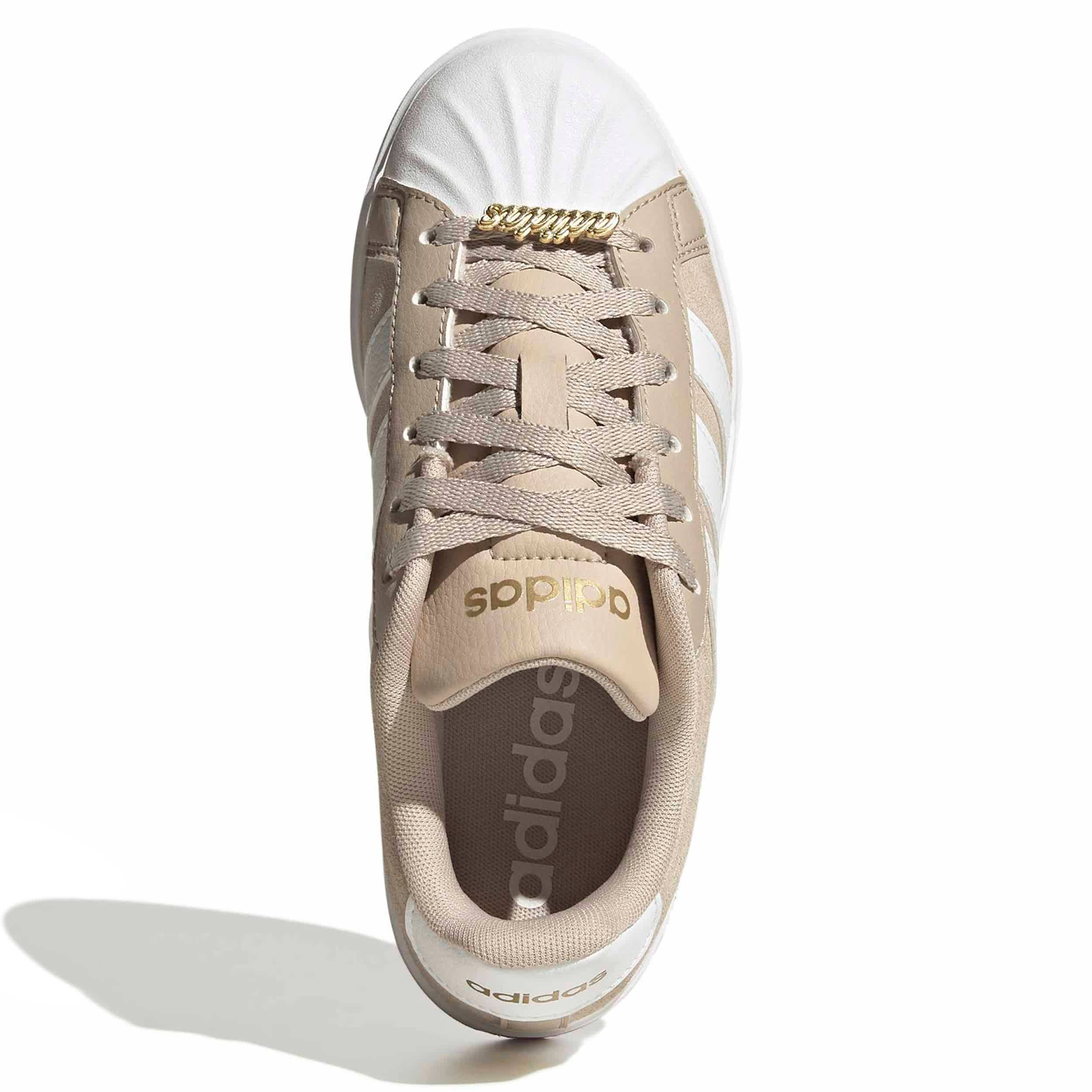 ADIDAS-BOYS BIG KID STREETTALK SNEAKER-BEIGE & WHITE