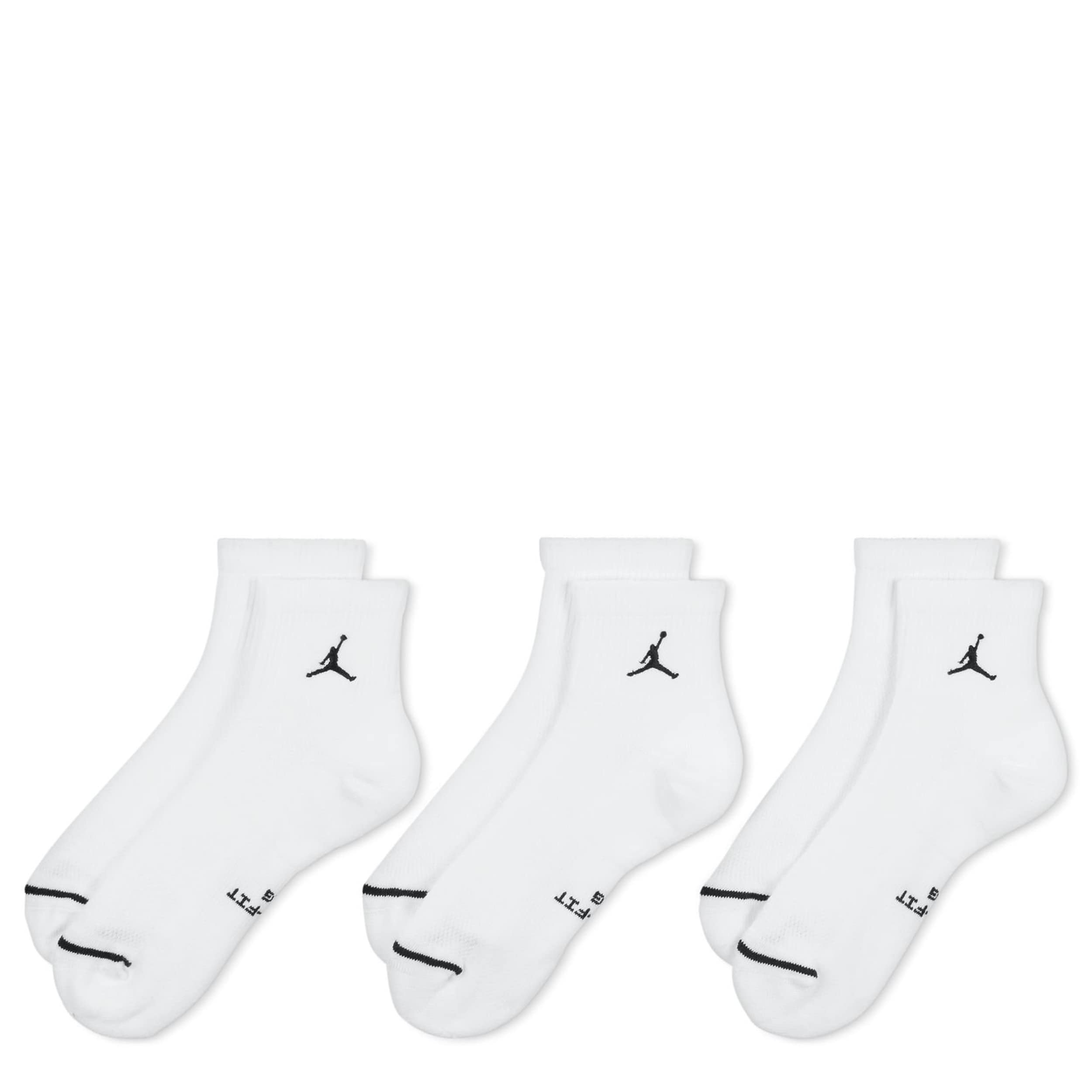 JORDAN-MENS LARGE QUARTER SOCKS 3 PAIRS-WHITE & 