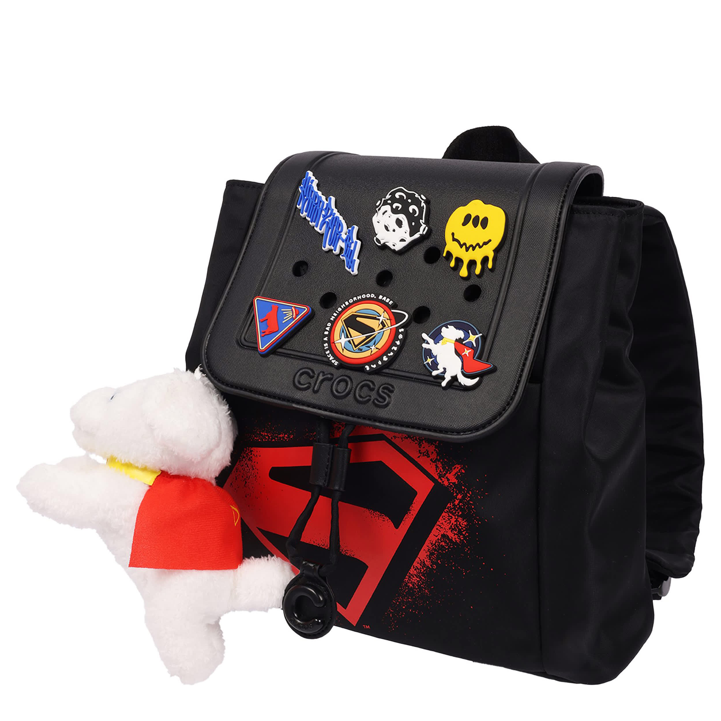 CROCS-UNISEX SUPERGIRL BACKPACK WITH KRYPTO PLUSH-BLACK & MULTICOLOR
