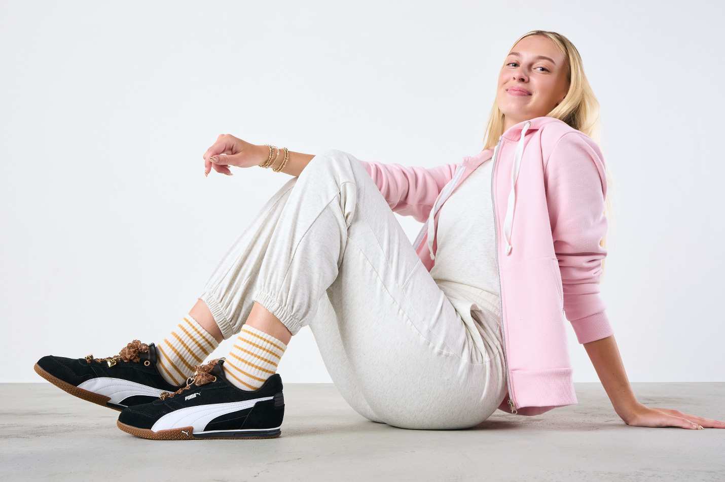 Fashion sneakers for everyday style and comfort