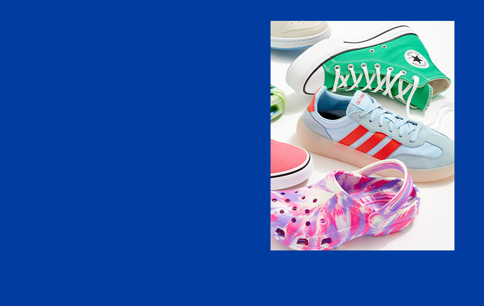 Hi, New Balance. Go wild for these retro-cool sneakers.