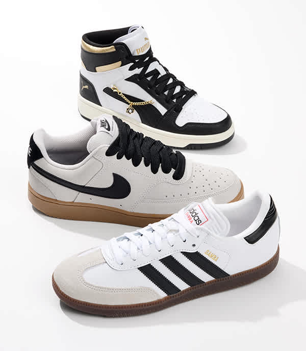 Court Sneakers