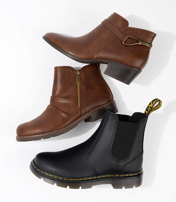 ANKLE BOOTS