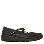 WOMENS MADE TO CHARM SLIP ON SNEAKER - BLACK