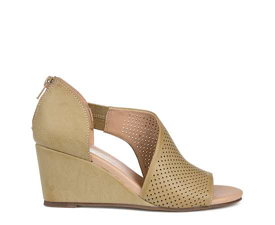 JOURNEE COLLECTION-WOMENS ARETHA WEDGE SANDAL
