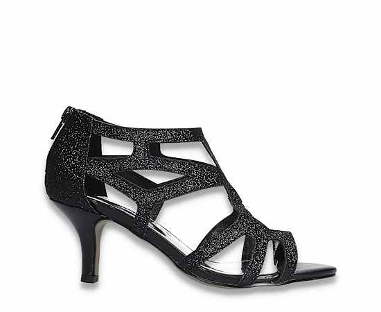 EASY STREET-WOMENS FLATTERY SANDAL
