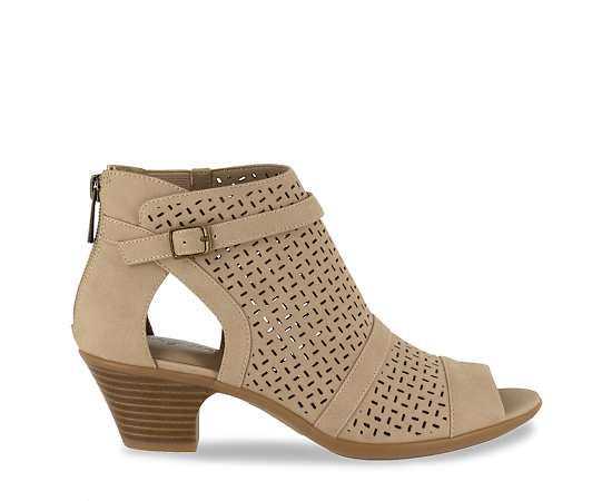 EASY STREET-WOMENS CARRIGAN SANDAL