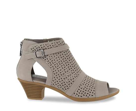 EASY STREET-WOMENS CARRIGAN SANDAL